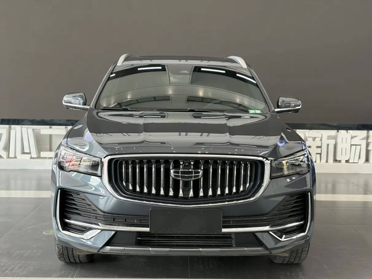 Geely Monjaro (Xingyue L)  из Китая