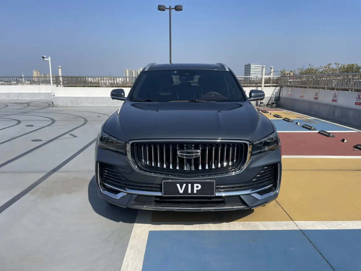 Geely Monjaro (Xingyue L)  из Китая