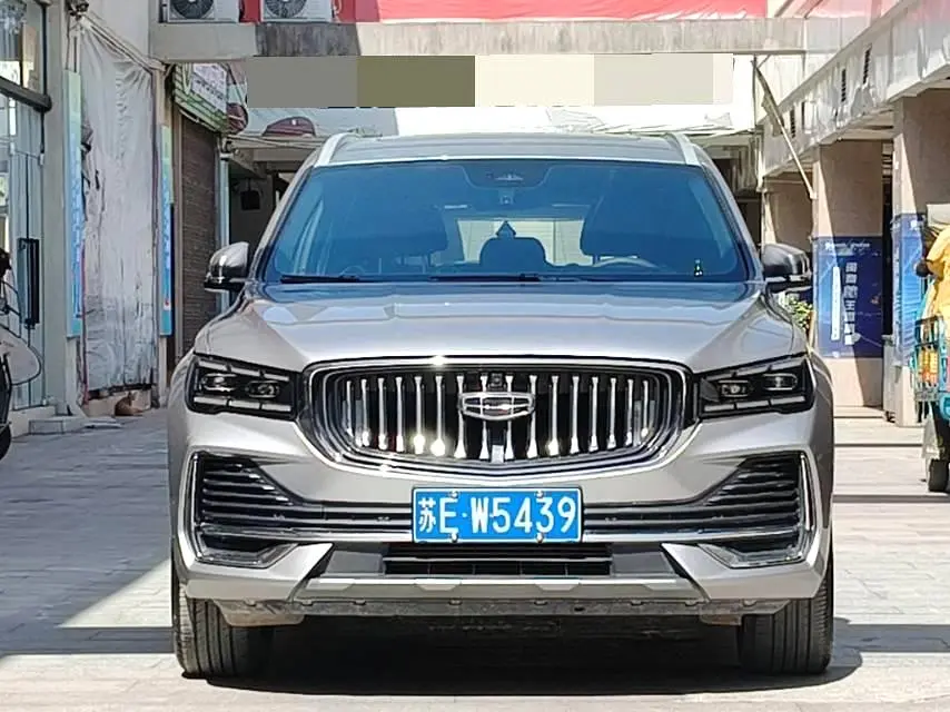 Geely Monjaro (Xingyue L)  из Китая