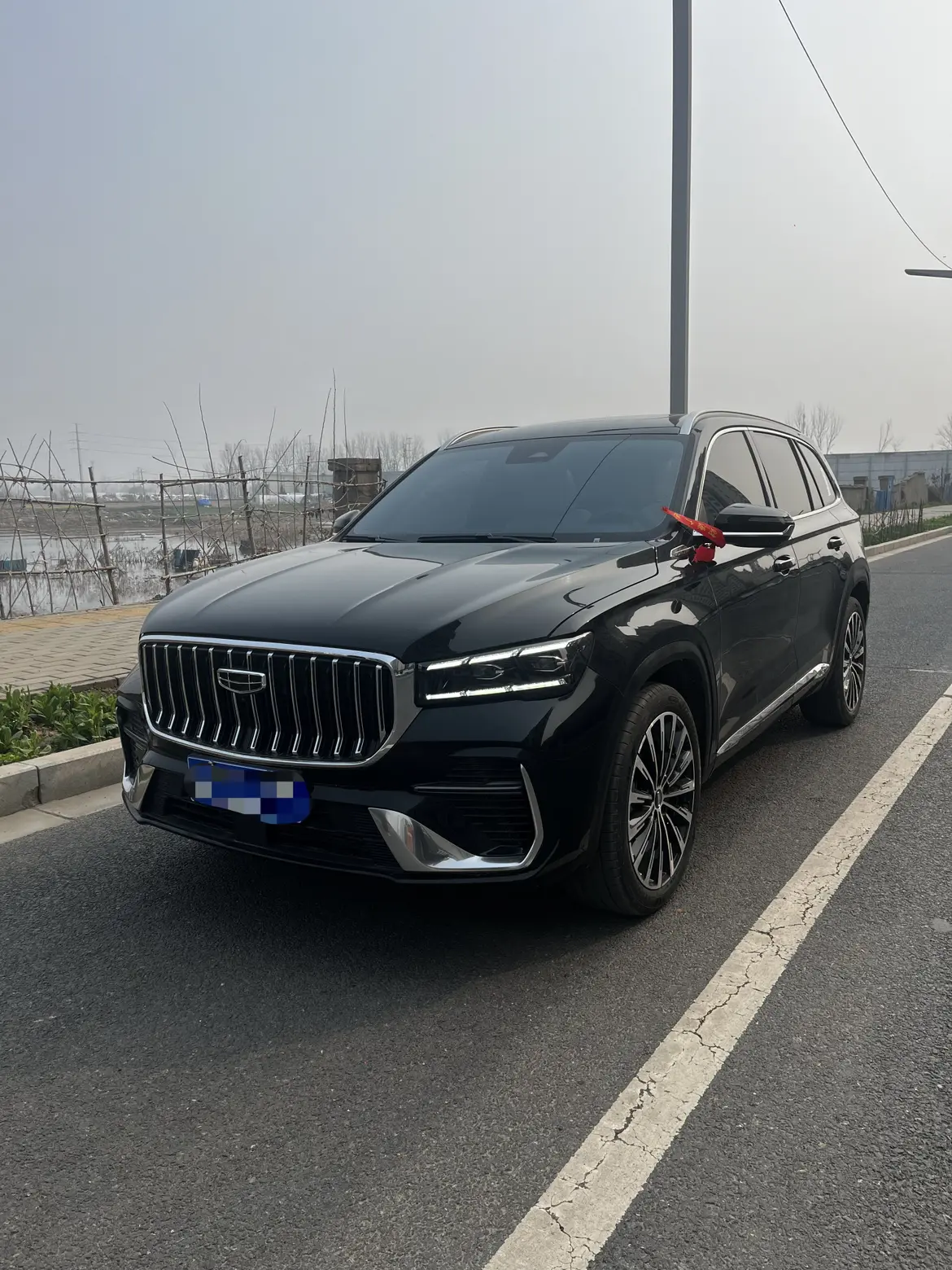 Geely Monjaro (Xingyue L)  из Китая