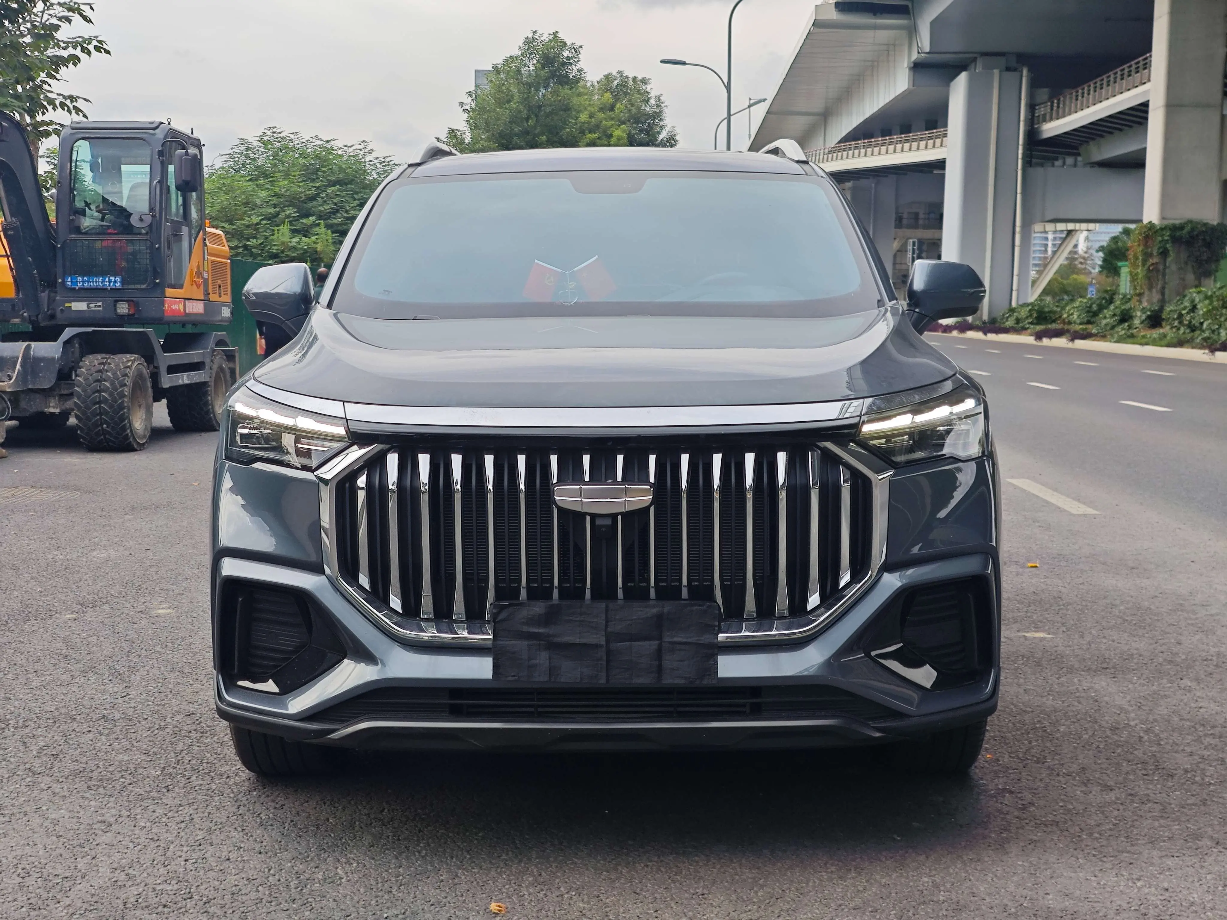 Geely Haoyue L  из Китая