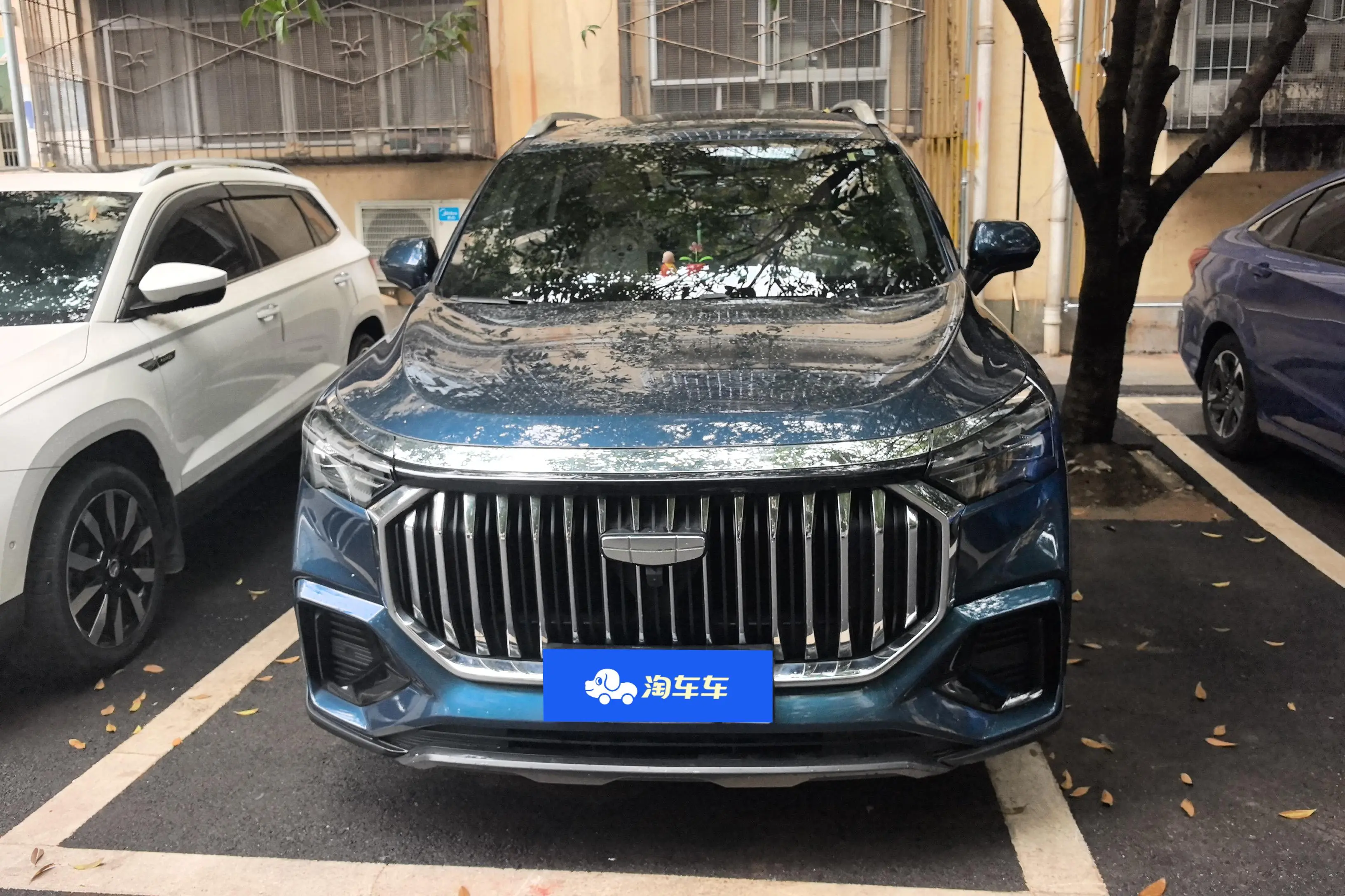 Geely Haoyue L  из Китая
