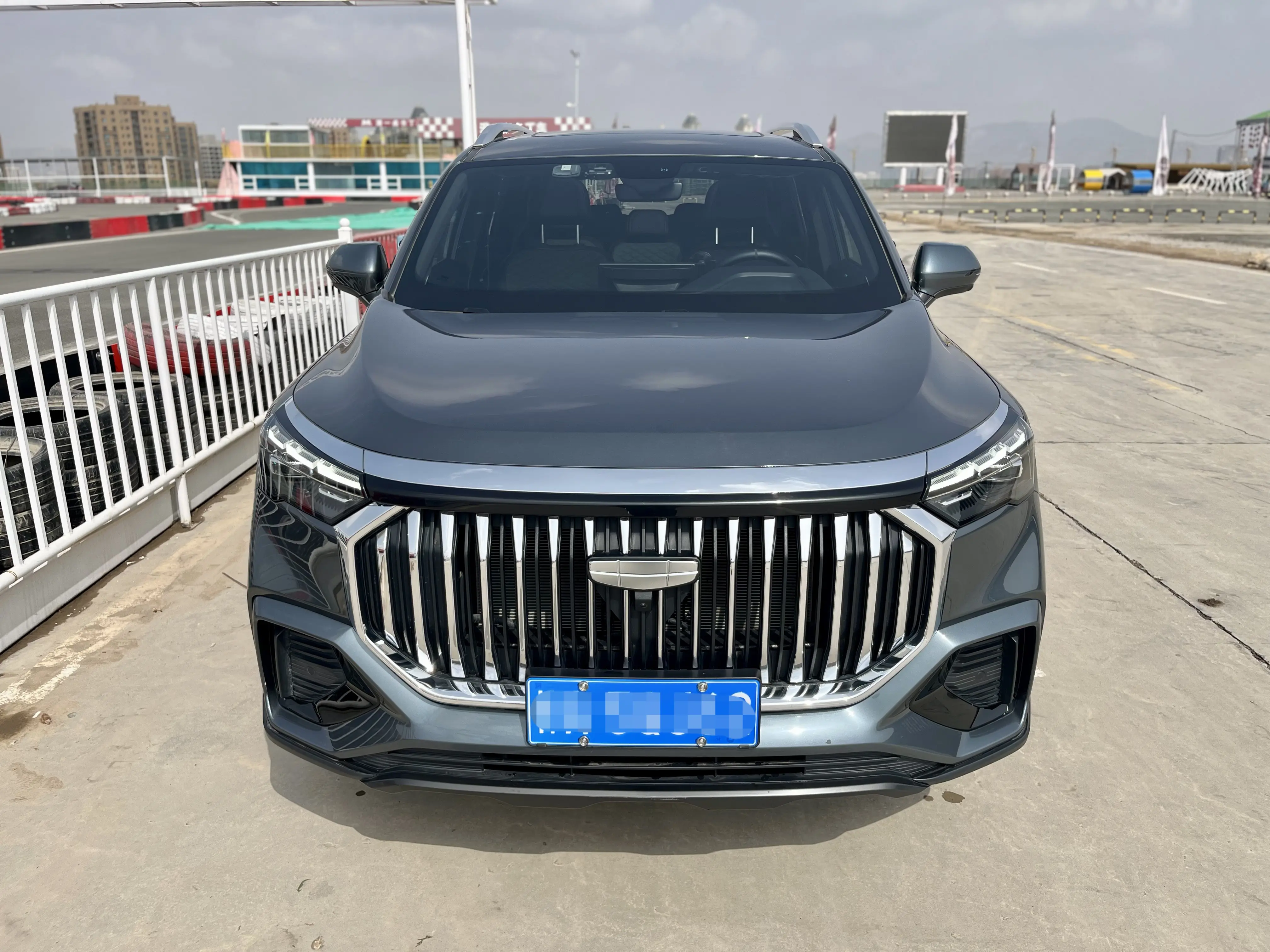 Geely Haoyue L  из Китая
