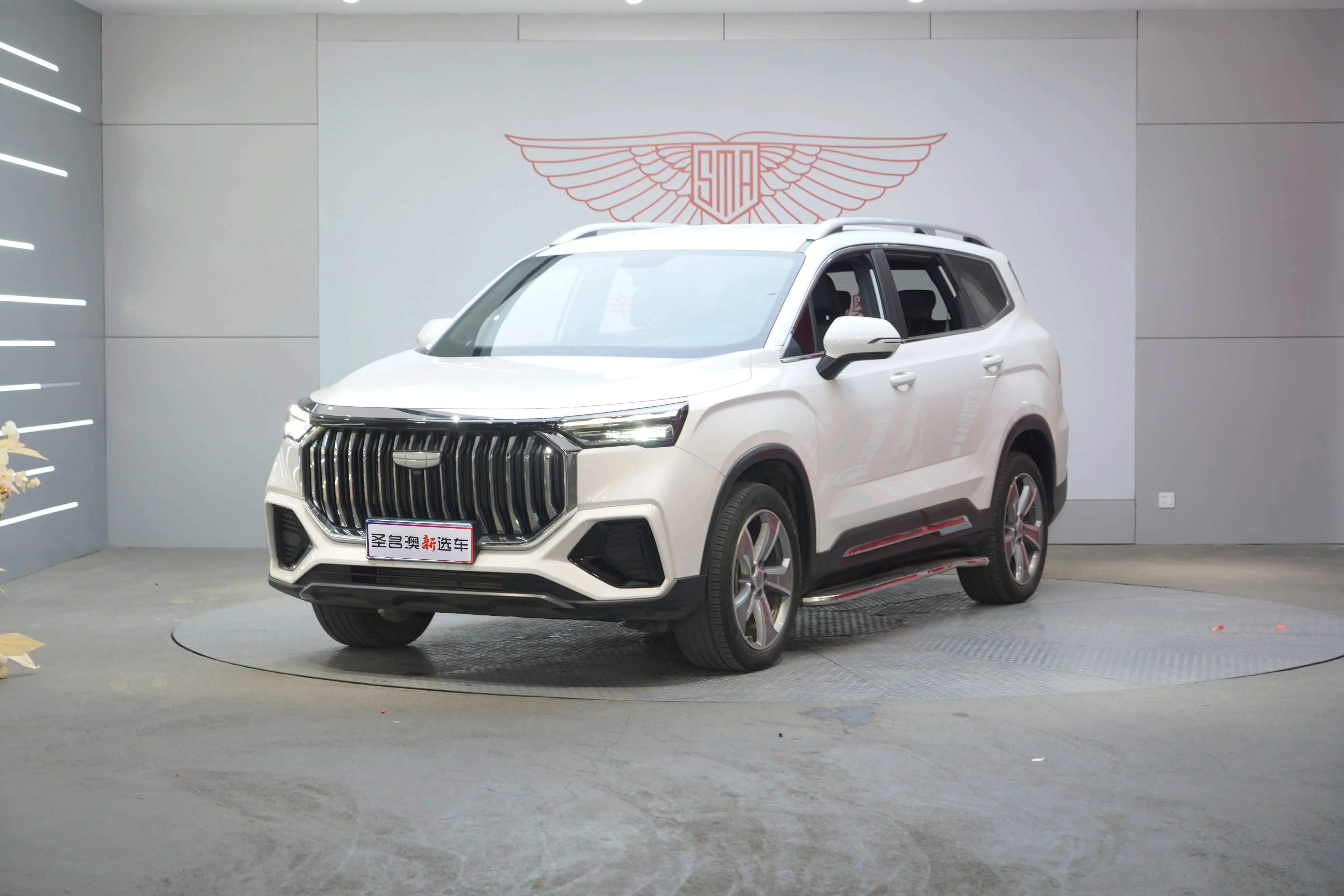 Geely Haoyue L  из Китая