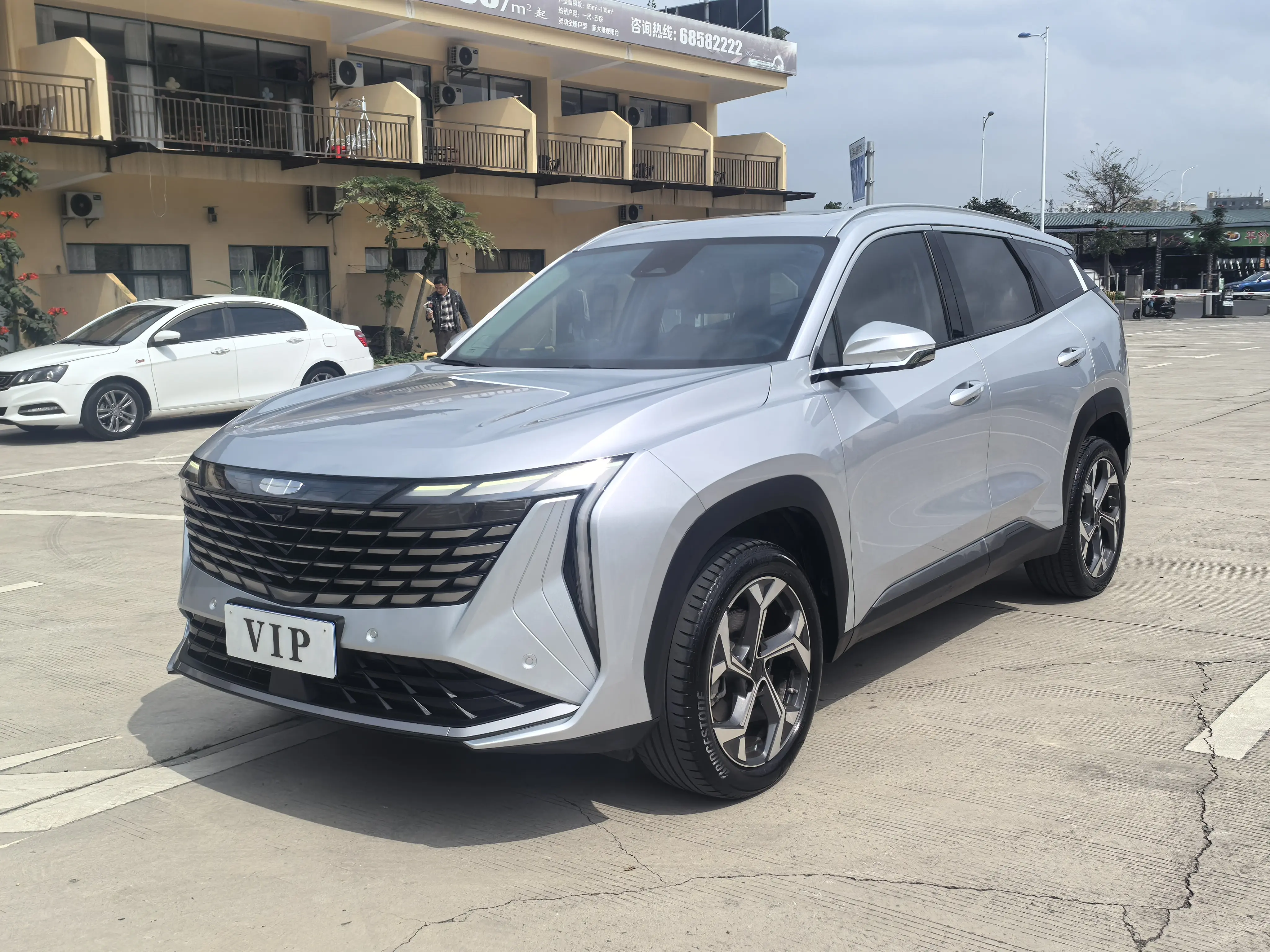 Geely Atlas L (Boyue L)  из Китая