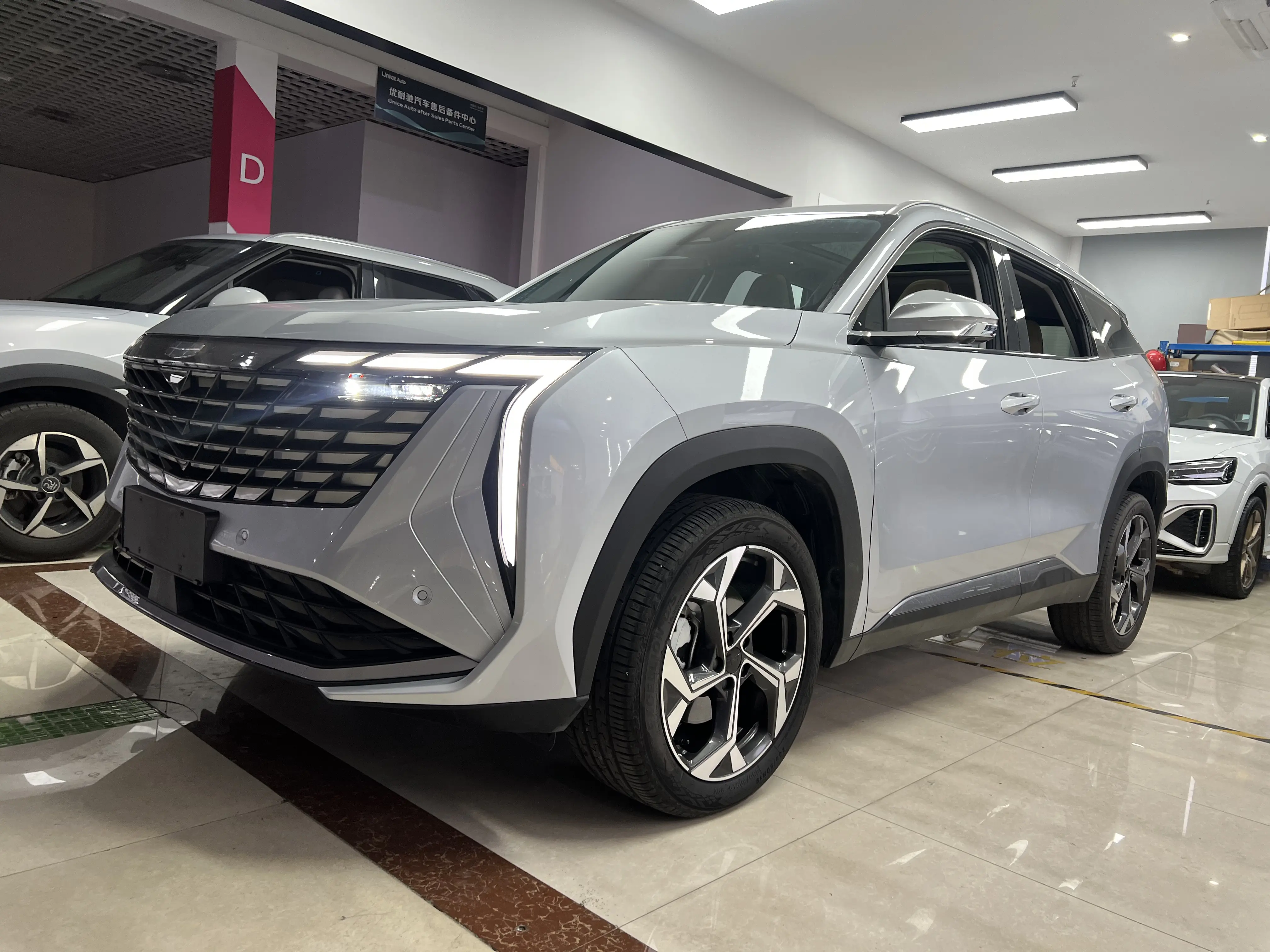 Geely Atlas L (Boyue L)  из Китая