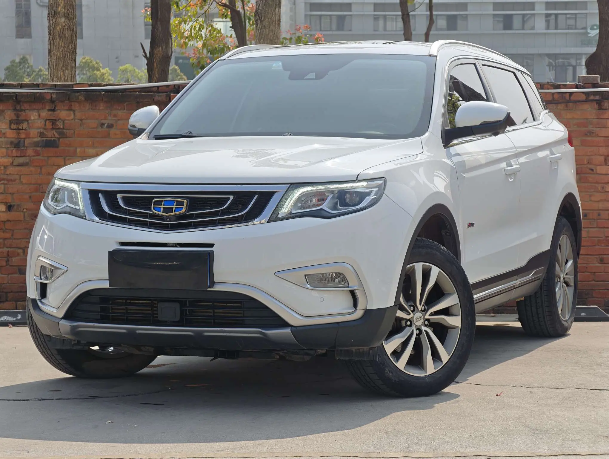Geely Atlas (Boyue)  из Китая