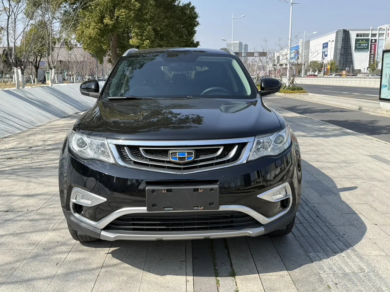 Geely Atlas (Boyue)  из Китая