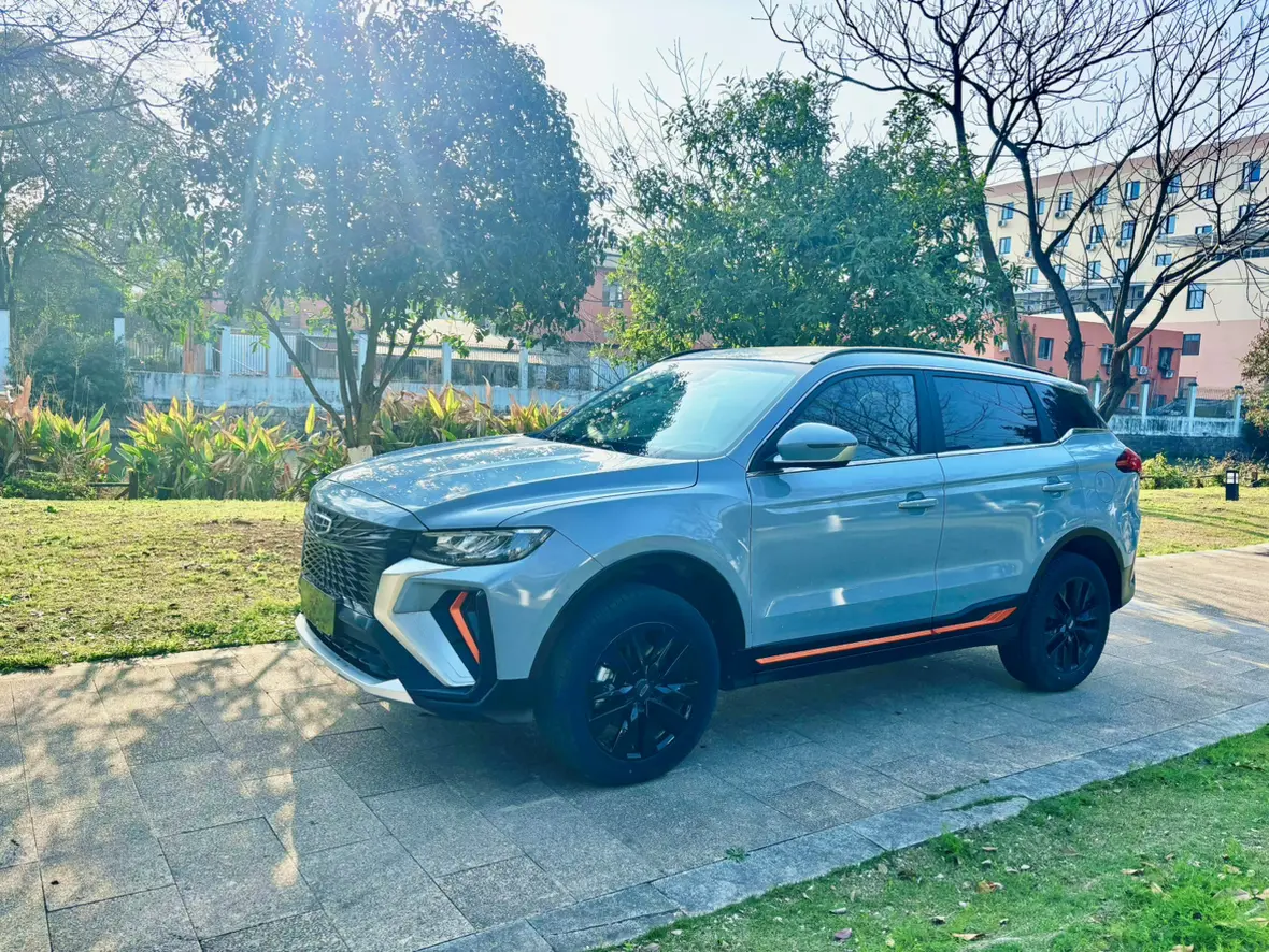 Geely Atlas (Boyue)  из Китая