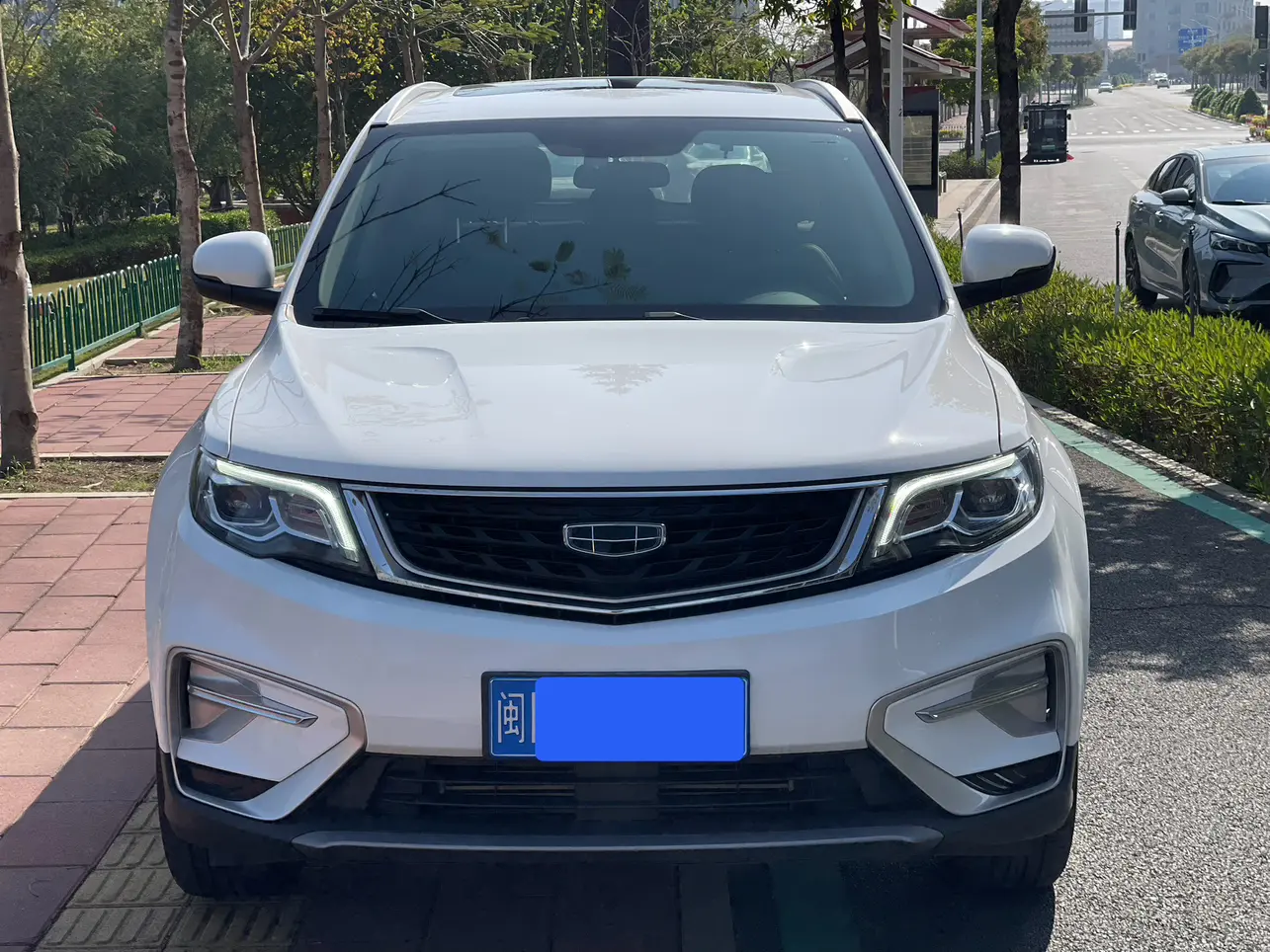 Geely Atlas (Boyue)  из Китая