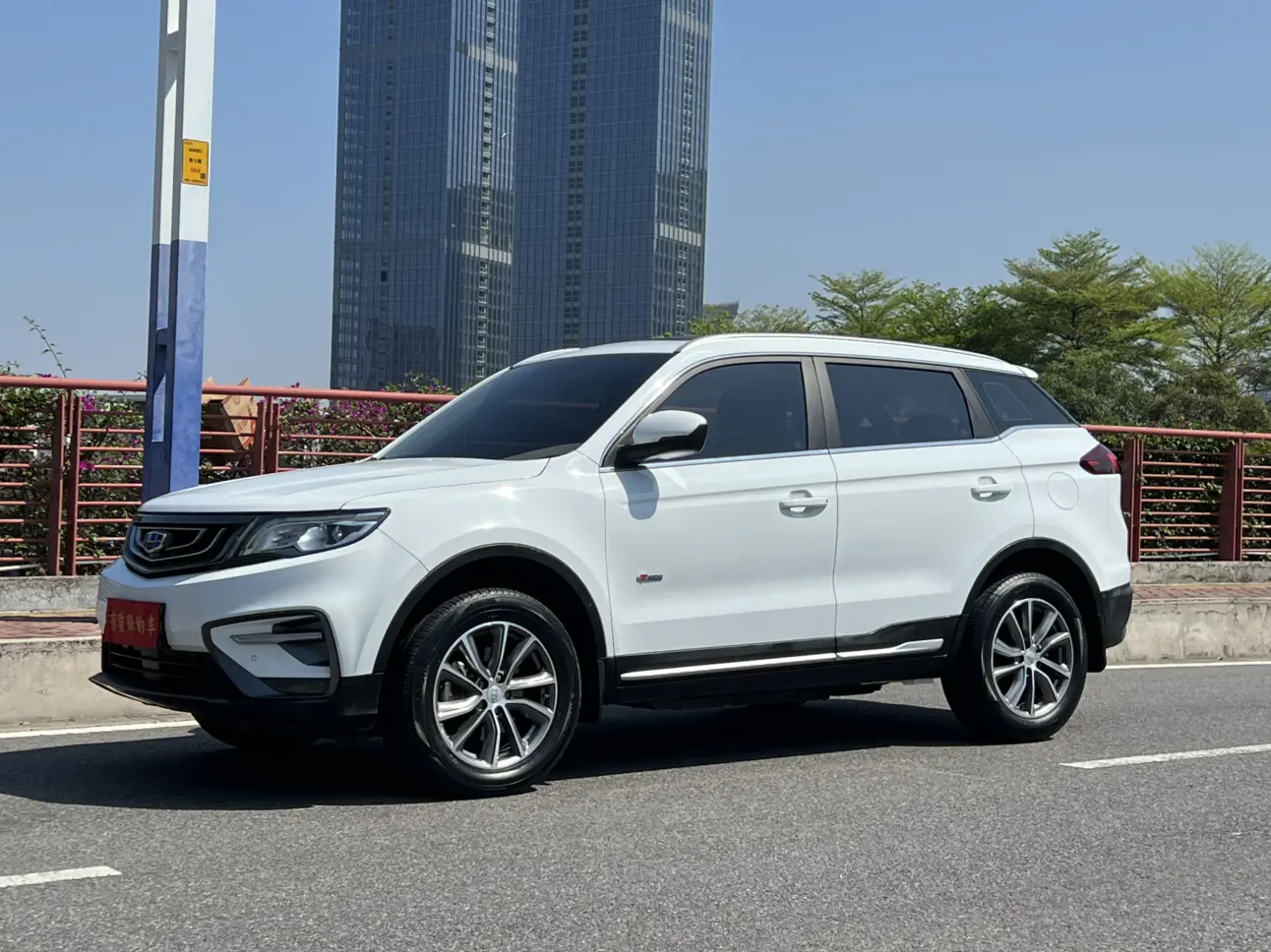 Geely Atlas (Boyue)  из Китая