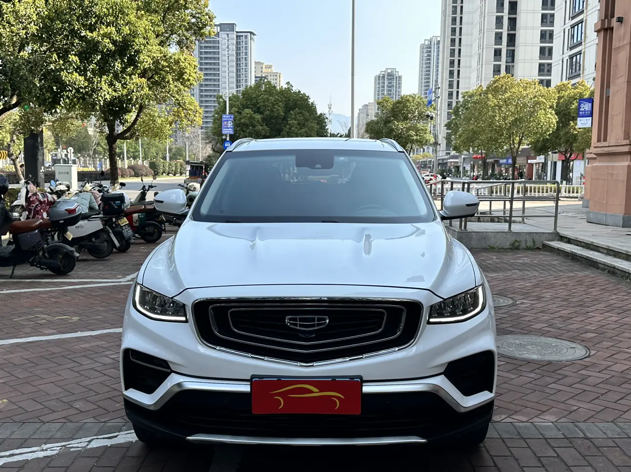 Geely Atlas (Boyue)  из Китая