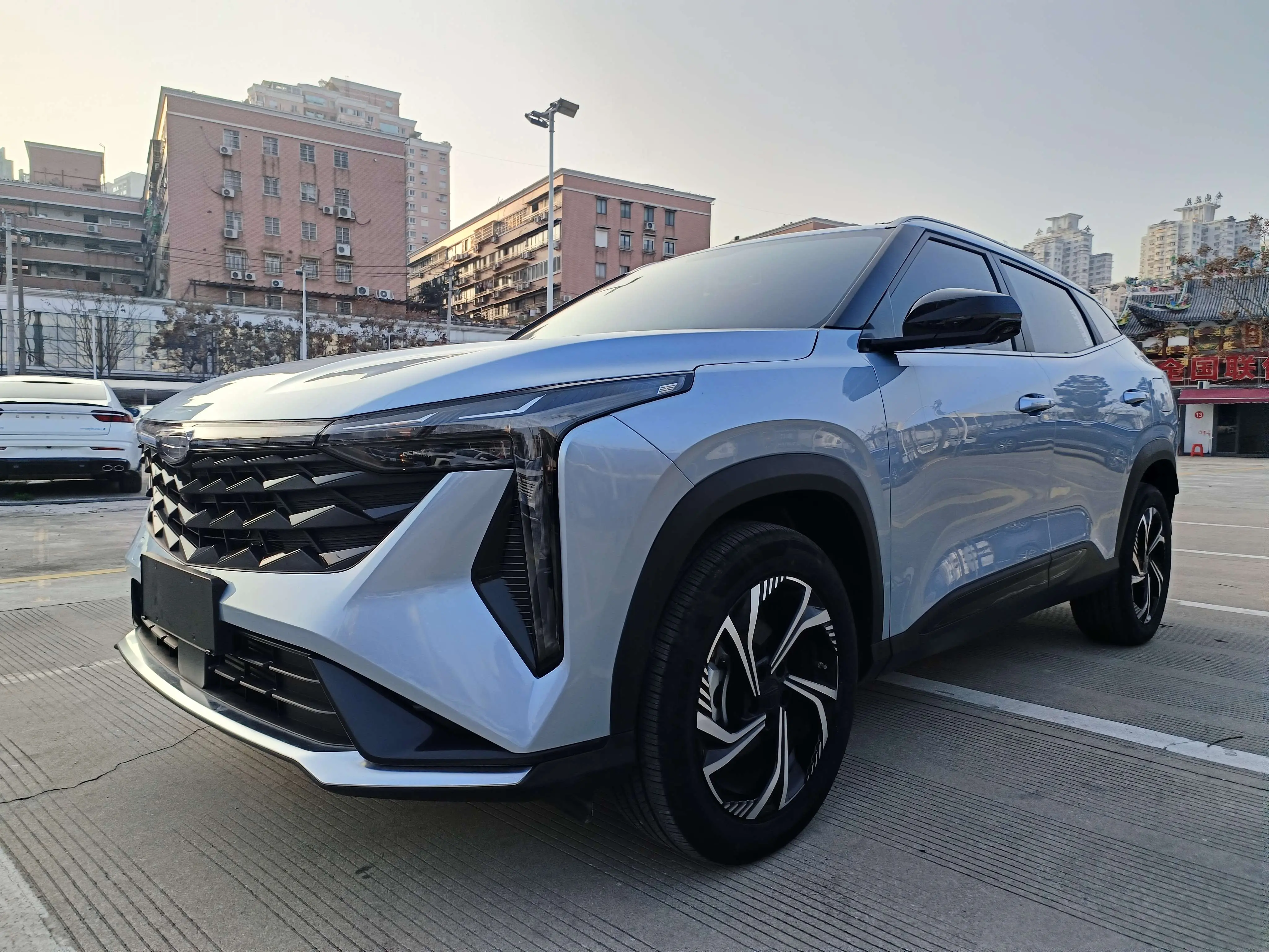 Geely Atlas (Boyue)  из Китая