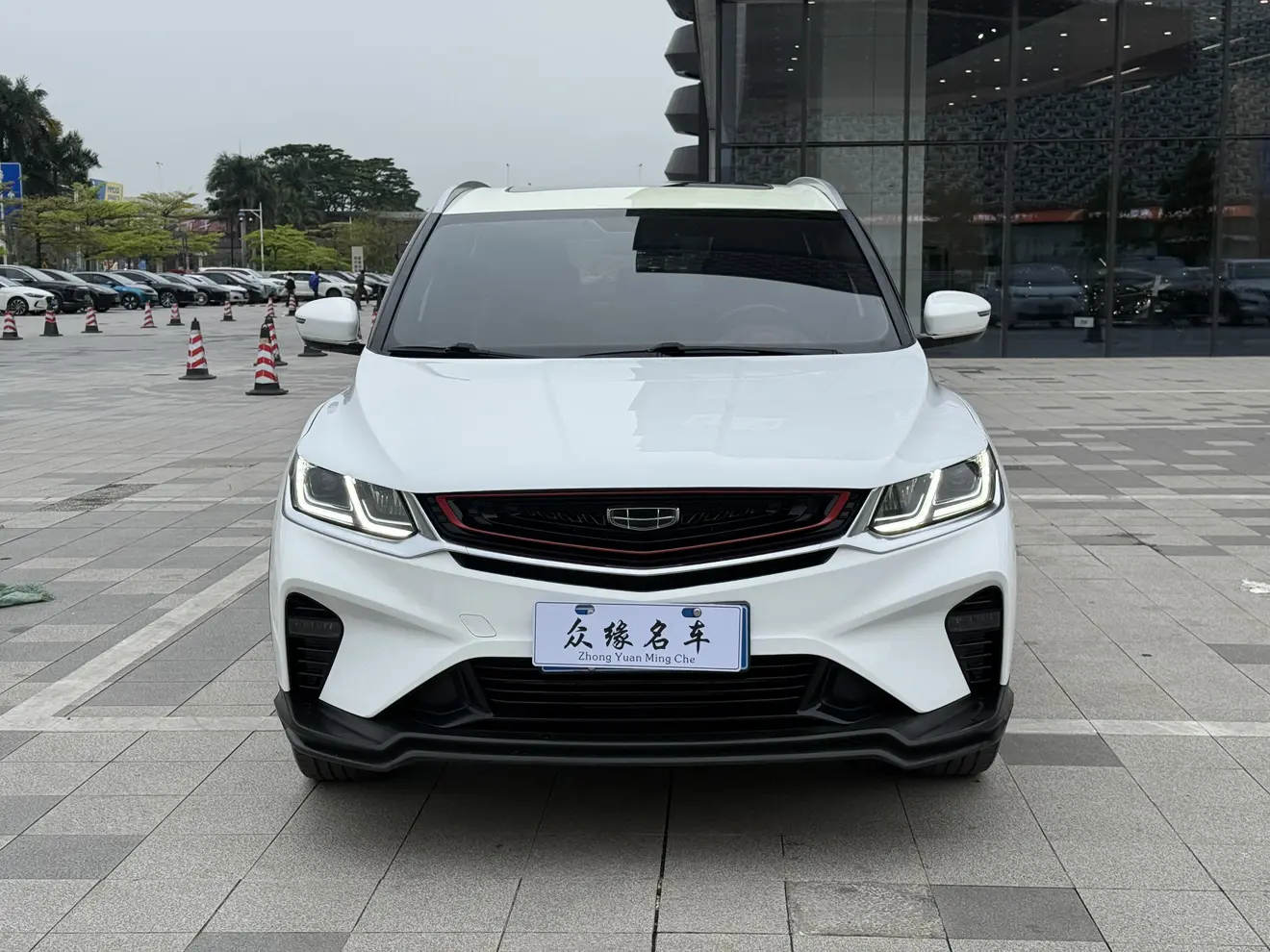 Geely Coolray SX11 (Binyue)  из Китая