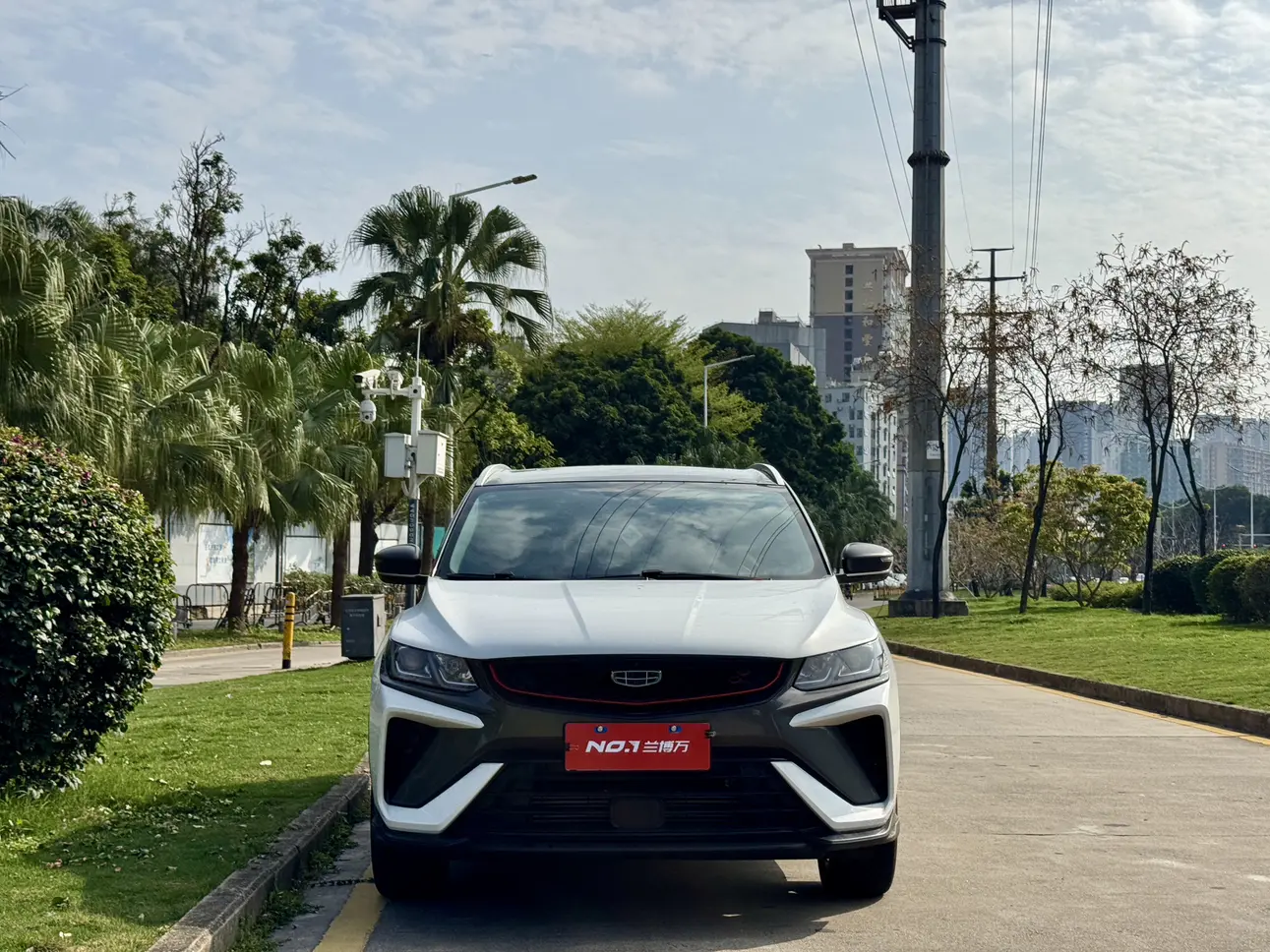 Geely Coolray SX11 (Binyue)  из Китая