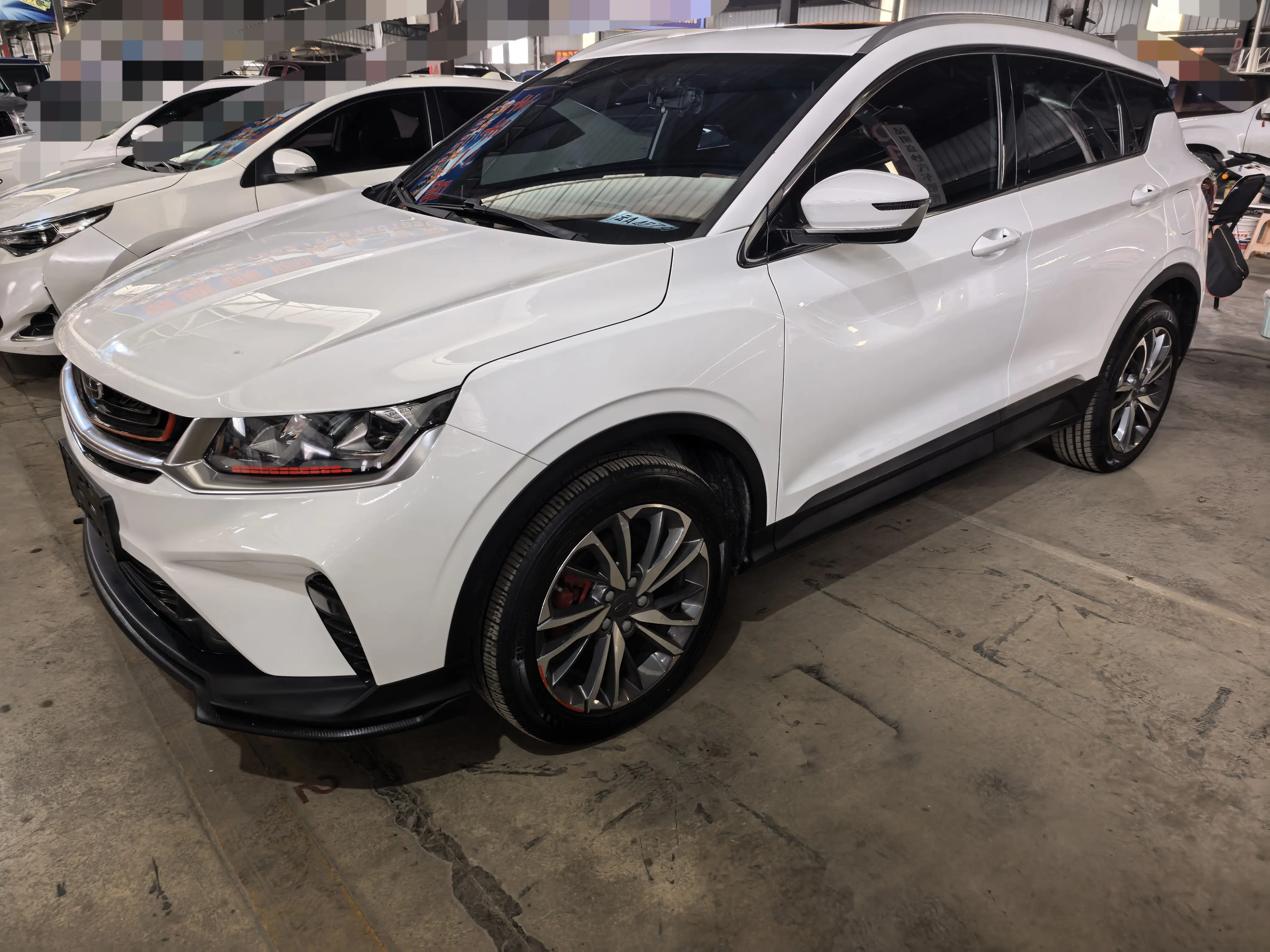 Geely Coolray SX11 (Binyue)  из Китая