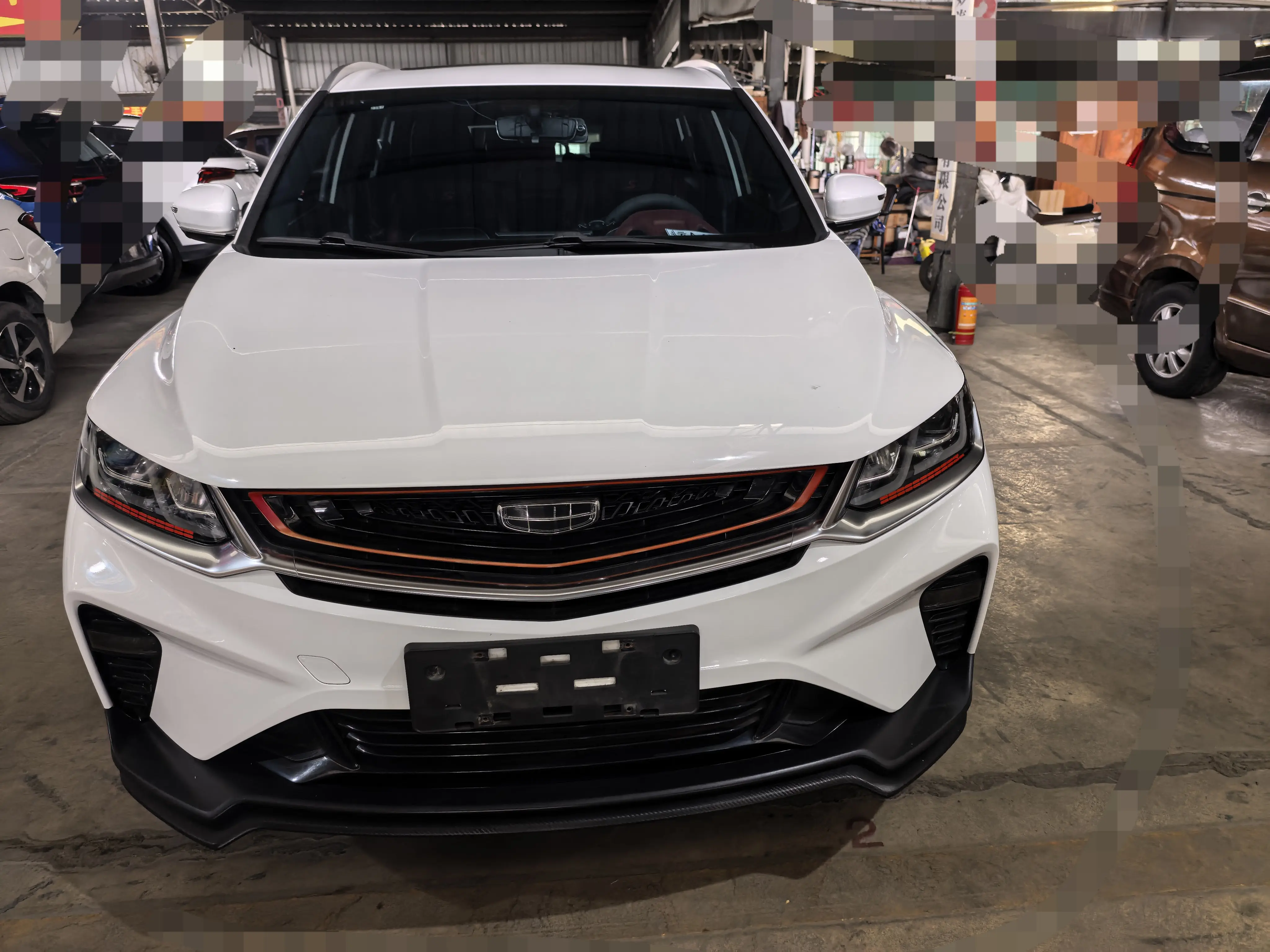 Geely Coolray SX11 (Binyue)  из Китая