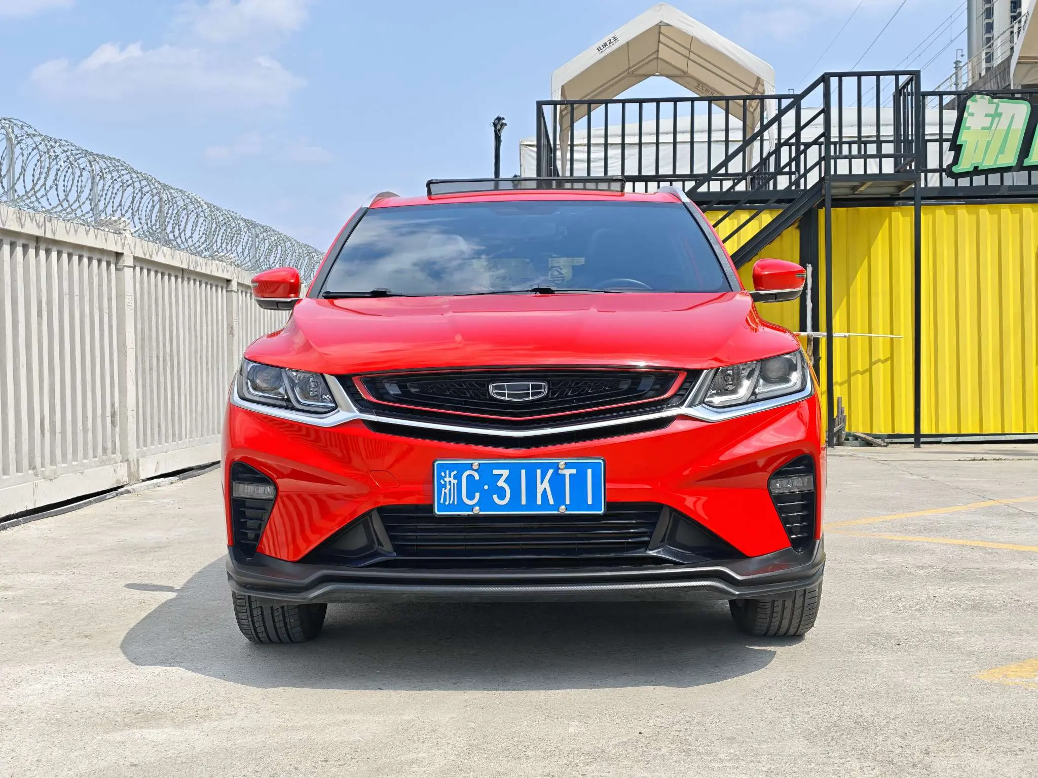 Geely Coolray SX11 (Binyue)  из Китая