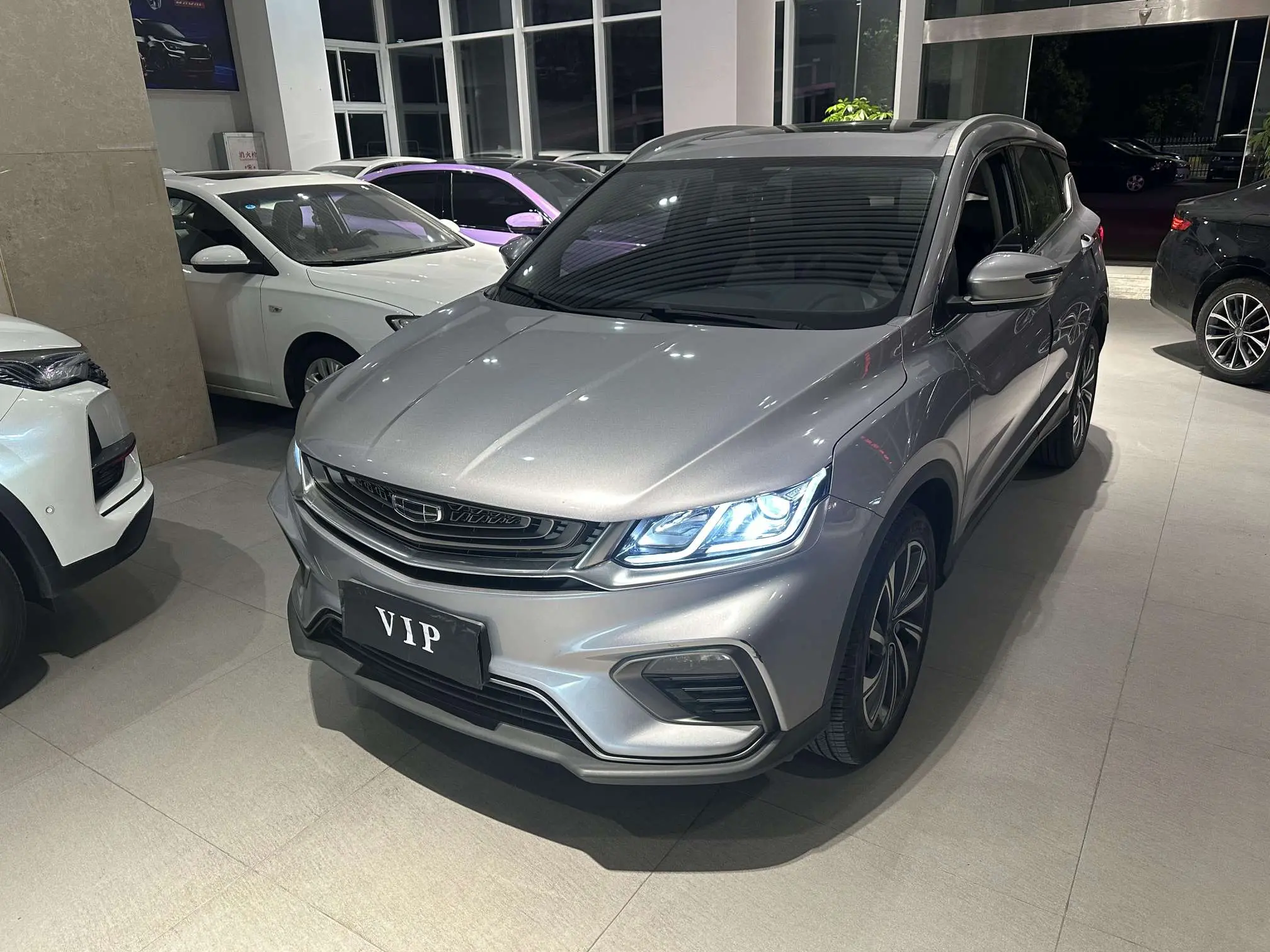 Geely Coolray SX11 (Binyue)  из Китая