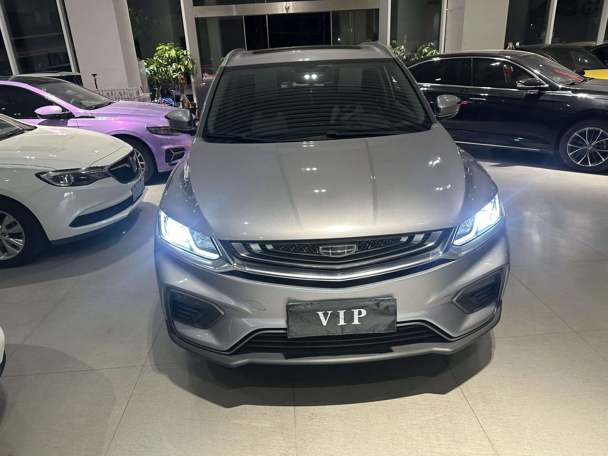 Geely Coolray SX11 (Binyue)  из Китая