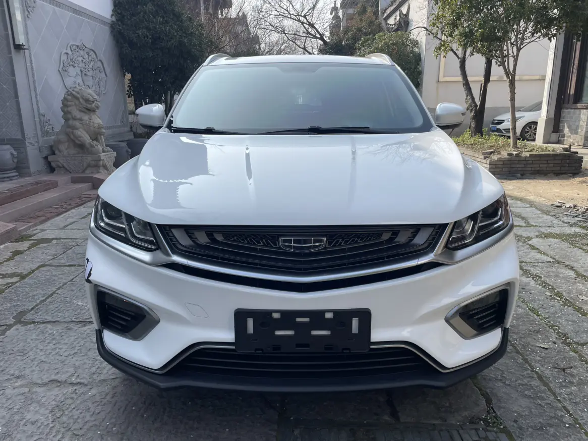 Geely Coolray SX11 (Binyue)  из Китая