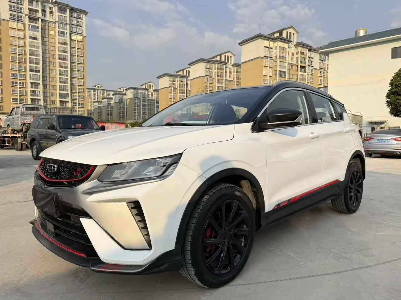 Geely Coolray SX11 (Binyue)  из Китая