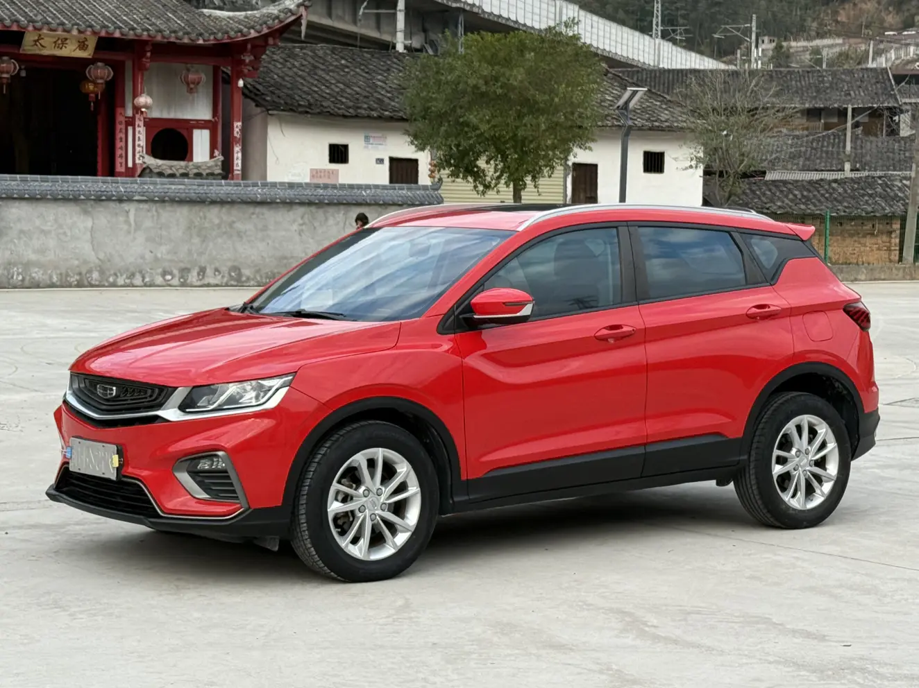 Geely Coolray SX11 (Binyue)  из Китая