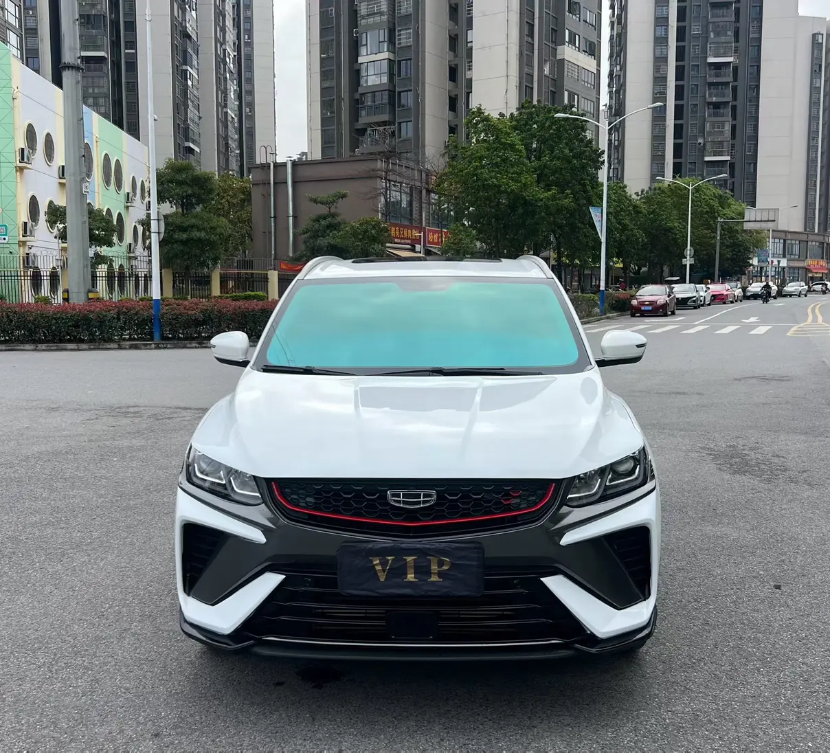 Geely Coolray SX11 (Binyue)  из Китая