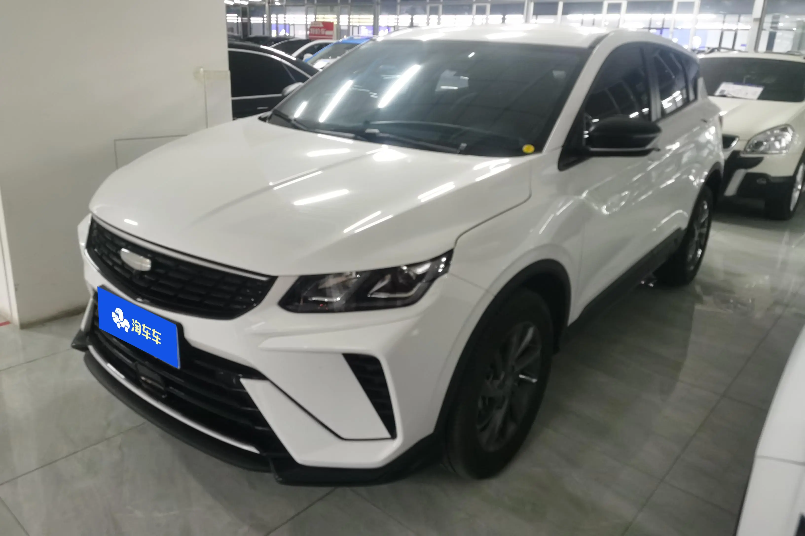 Geely Coolray SX11 (Binyue)  из Китая