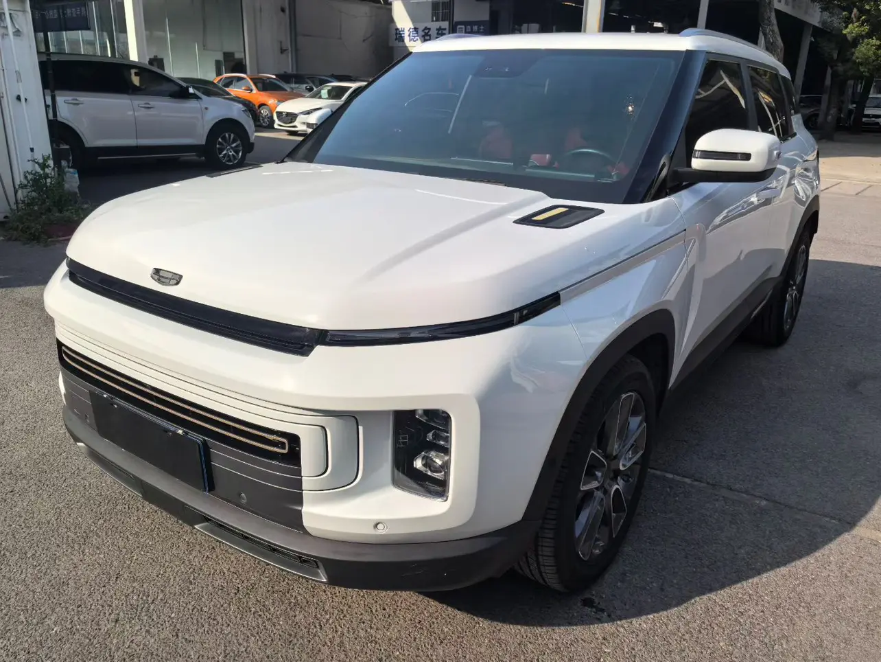 Geely ICON  из Китая