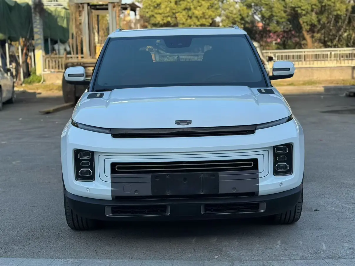 Geely ICON  из Китая