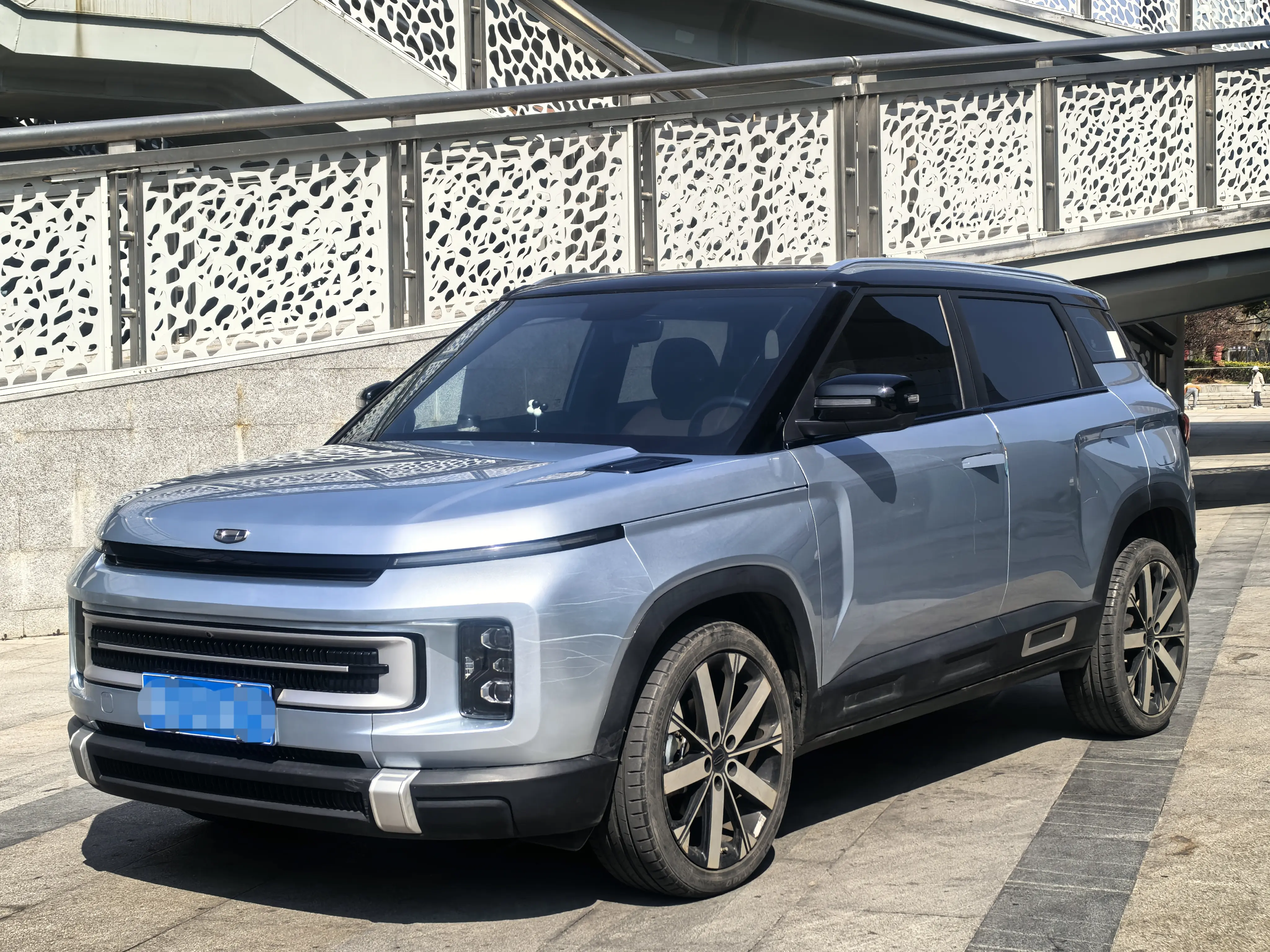 Geely ICON  из Китая