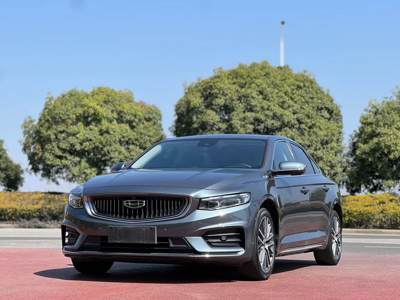 Geely Xing Rui  из Китая