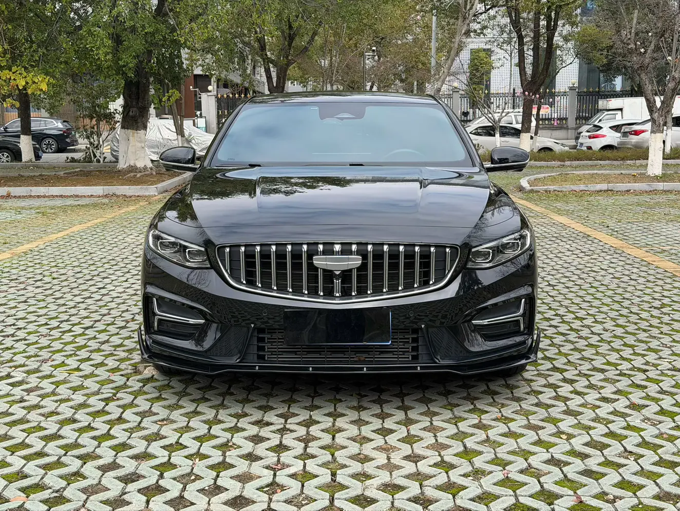 Geely Xing Rui  из Китая