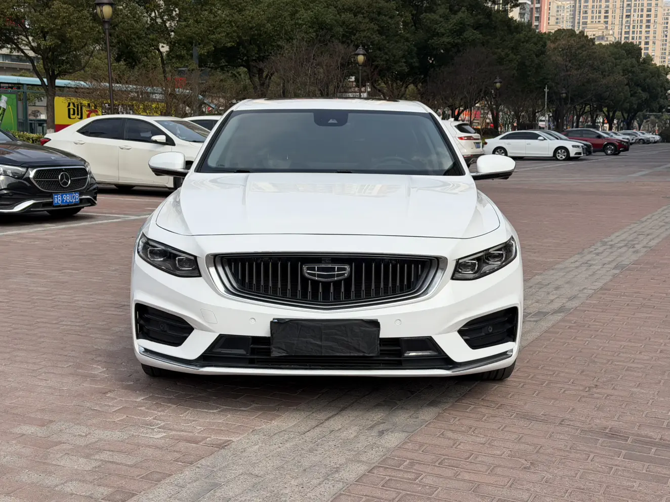 Geely Xing Rui  из Китая