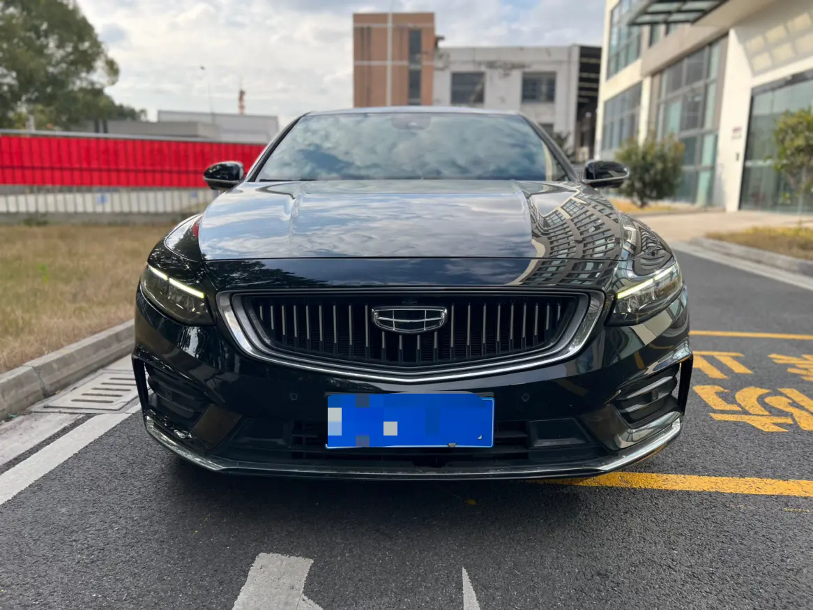 Geely Xing Rui  из Китая