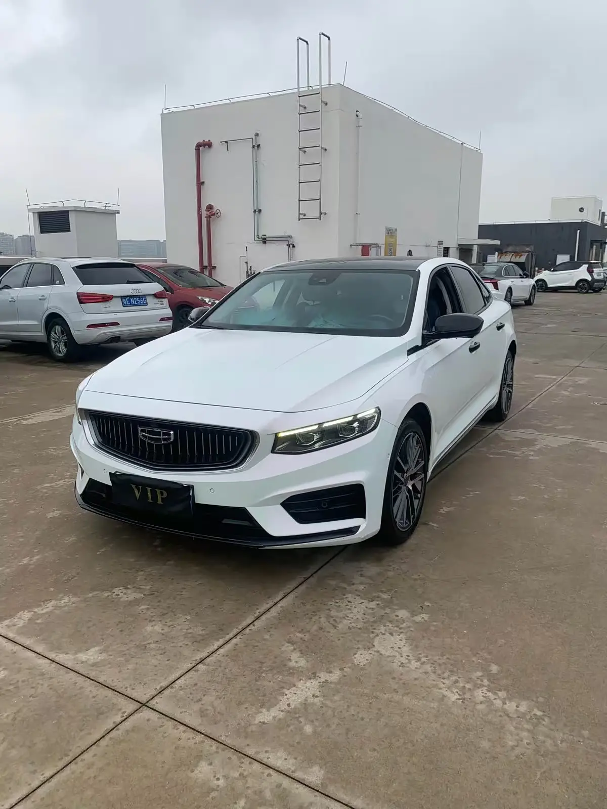 Geely Xing Rui  из Китая