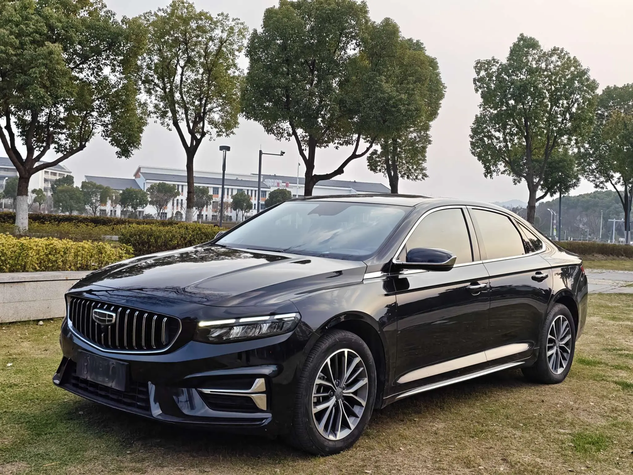 Geely Xing Rui  из Китая