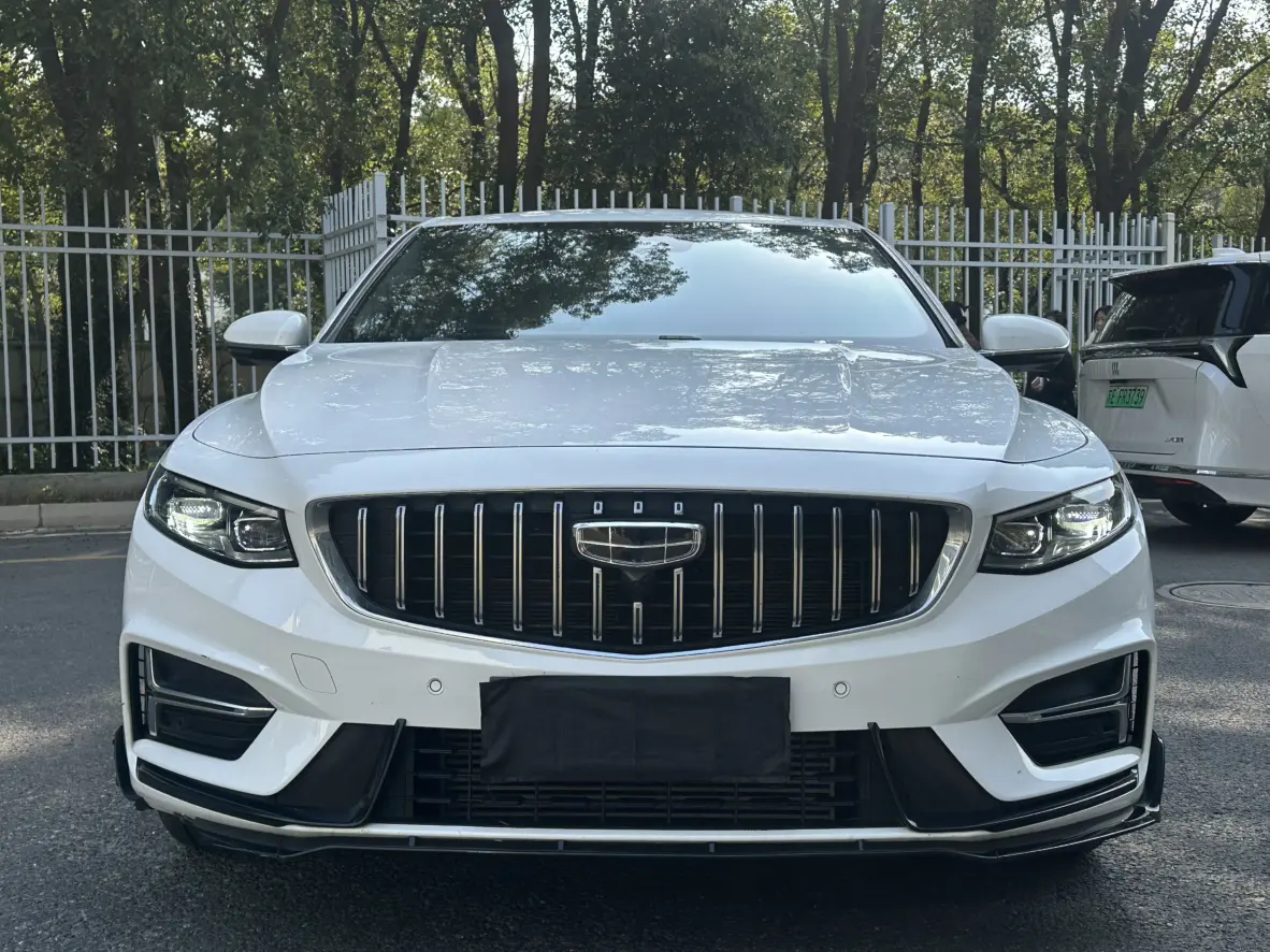 Geely Xing Rui  из Китая