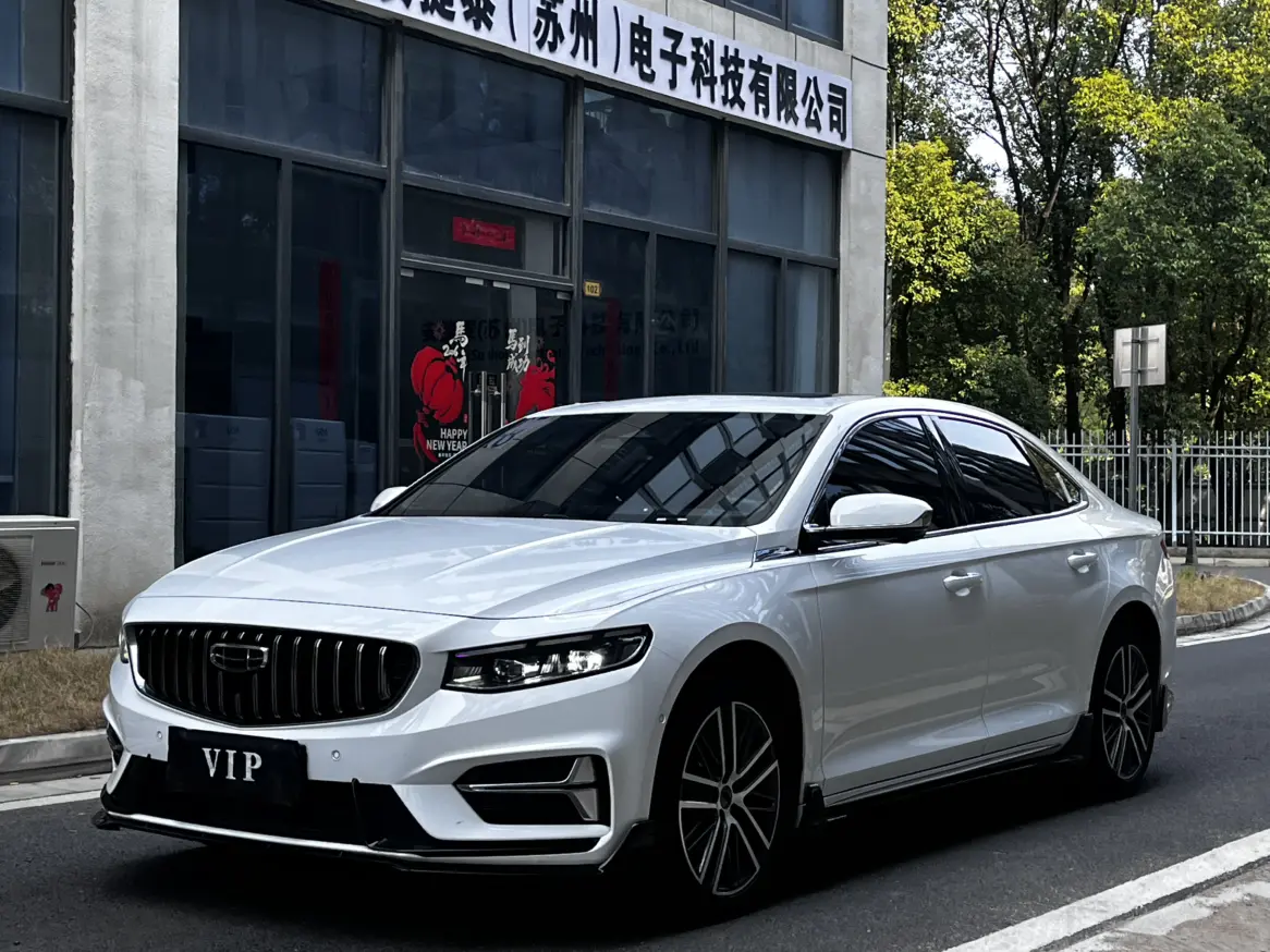 Geely Xing Rui  из Китая