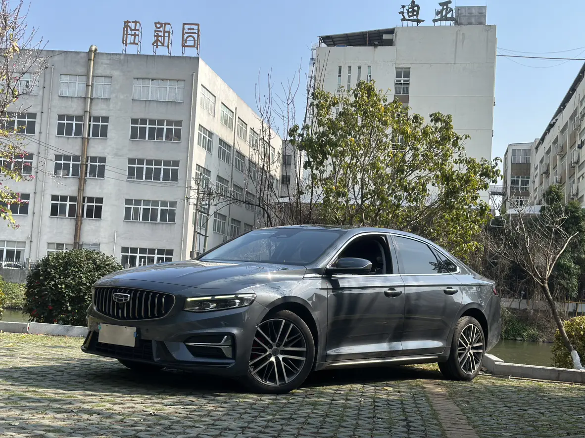 Geely Xing Rui  из Китая