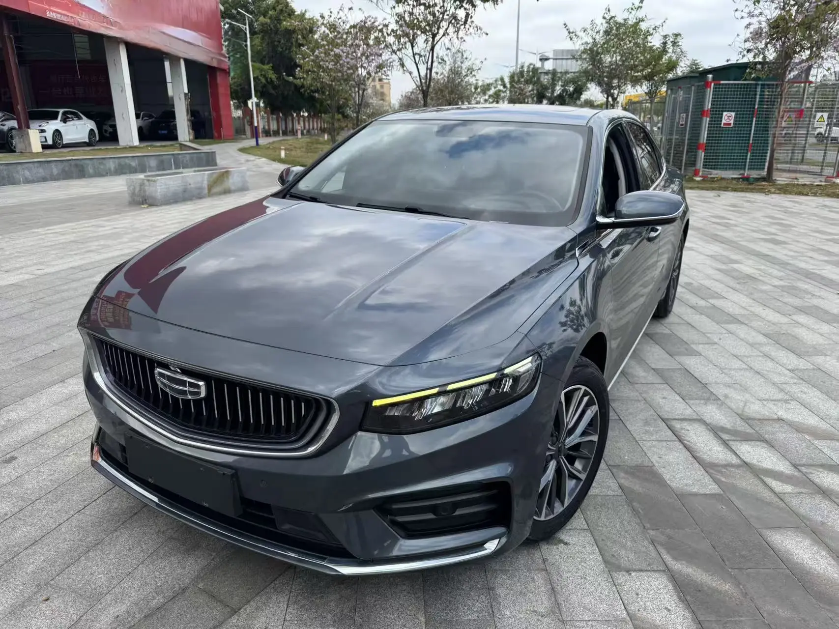 Geely Xing Rui  из Китая