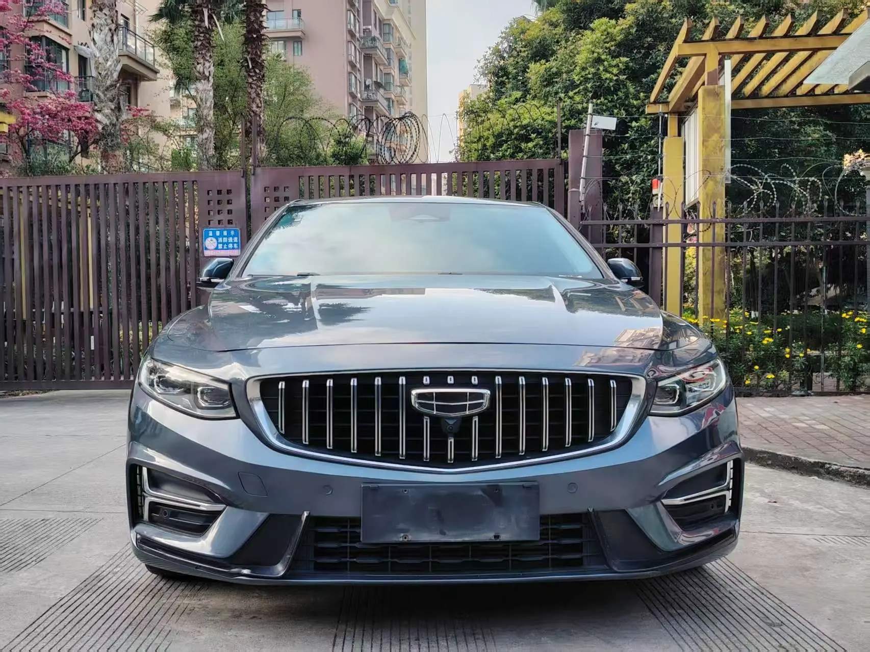 Geely Xing Rui  из Китая