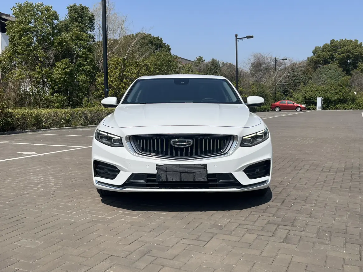 Geely Xing Rui  из Китая