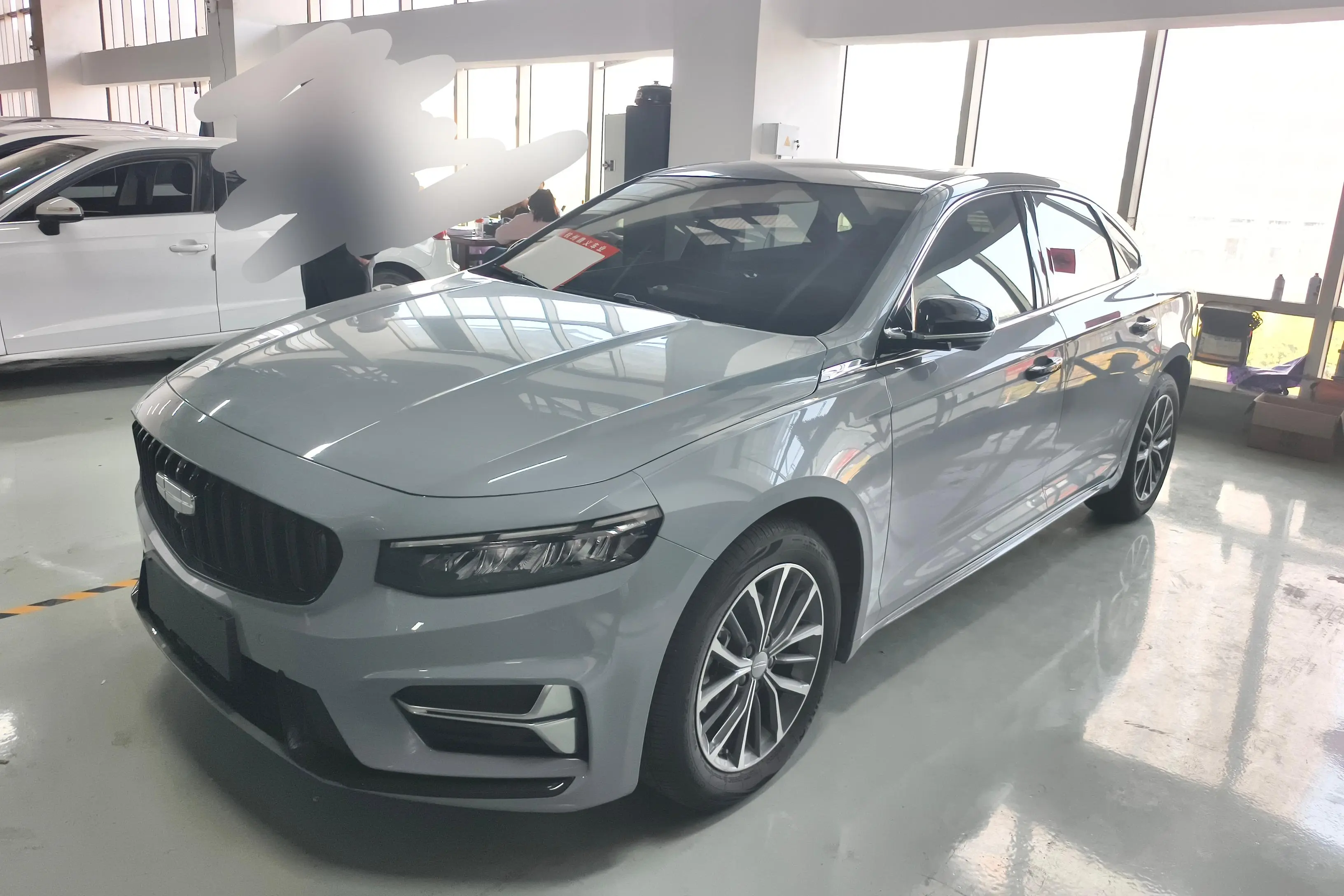 Geely Xing Rui  из Китая