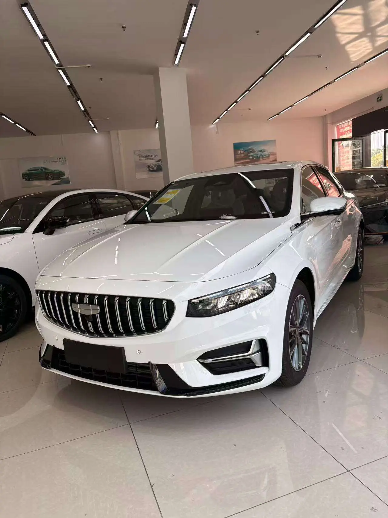 Geely Xing Rui  из Китая