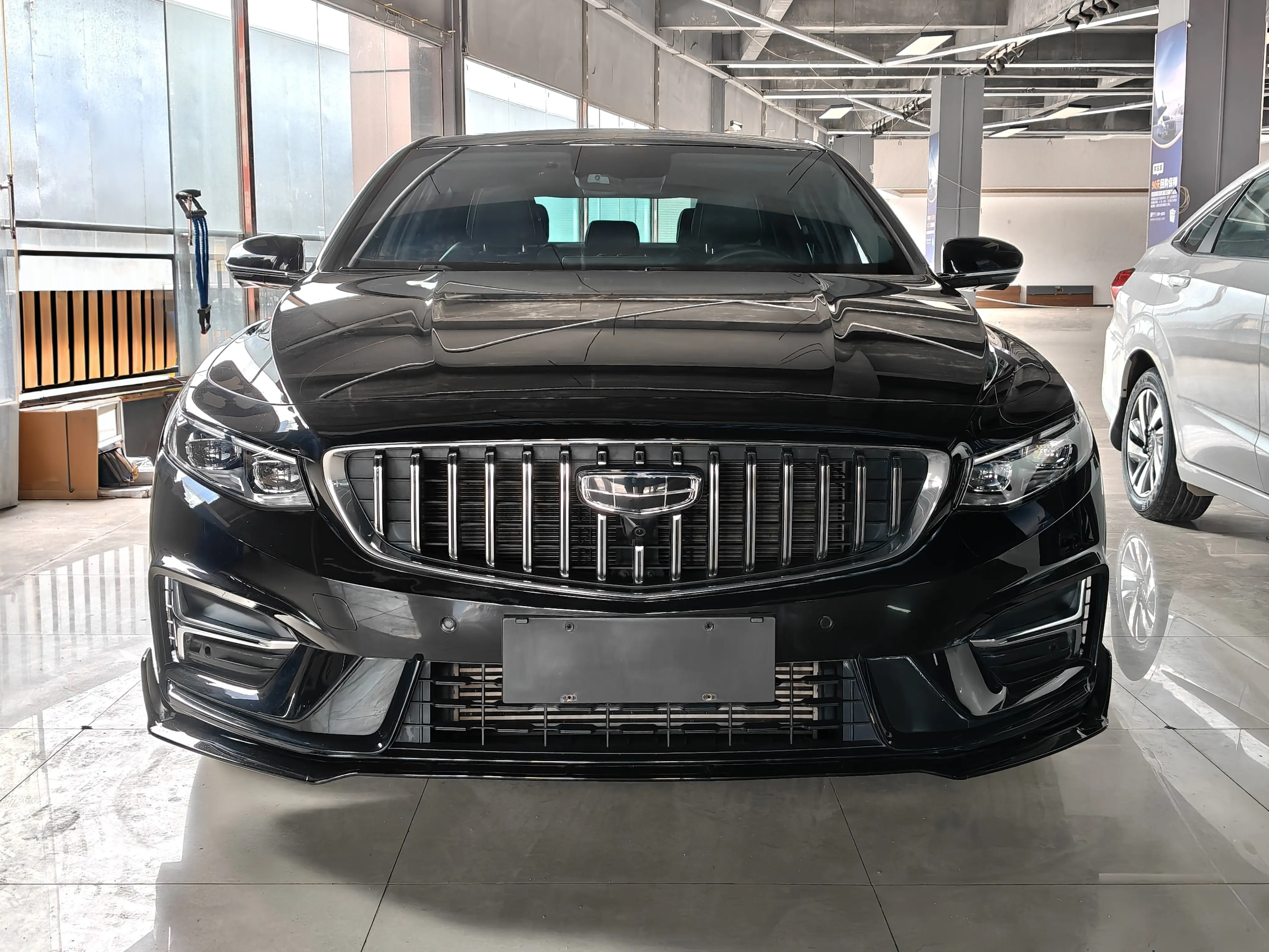 Geely Xing Rui  из Китая