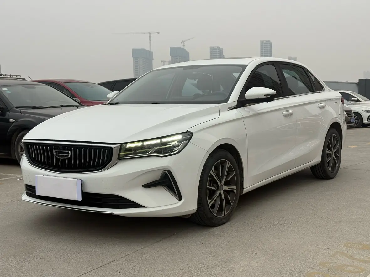 Geely Emgrand  из Китая