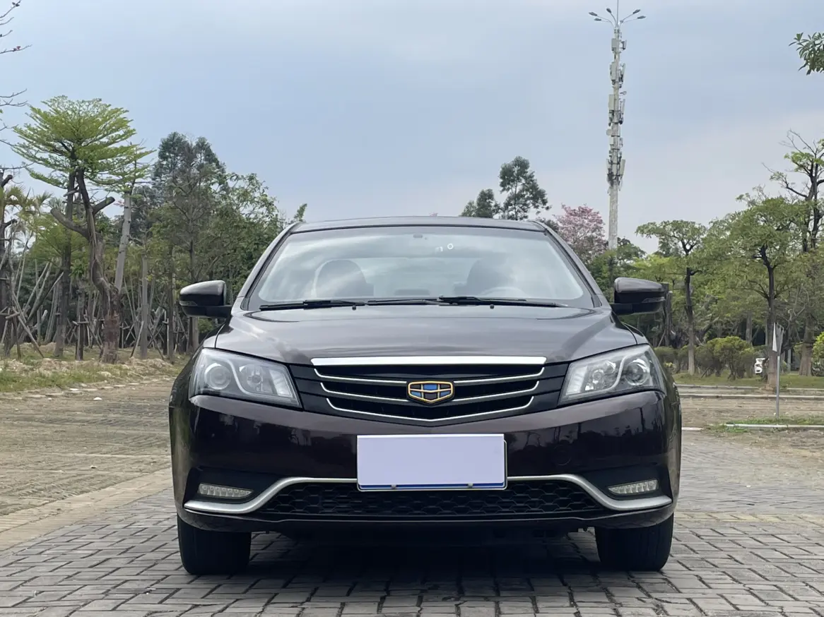 Geely Emgrand  из Китая