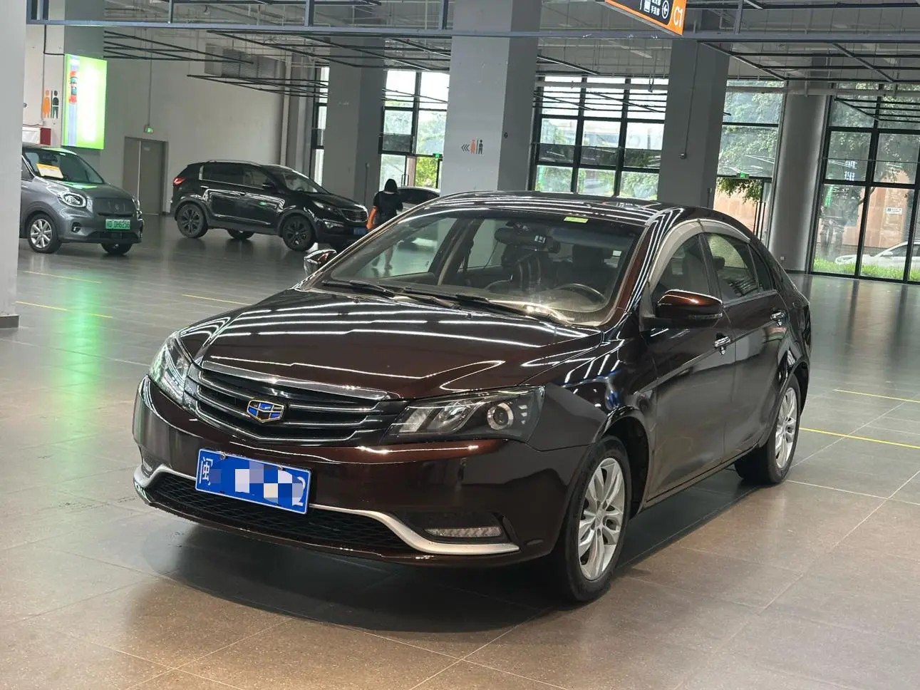 Geely Emgrand  из Китая